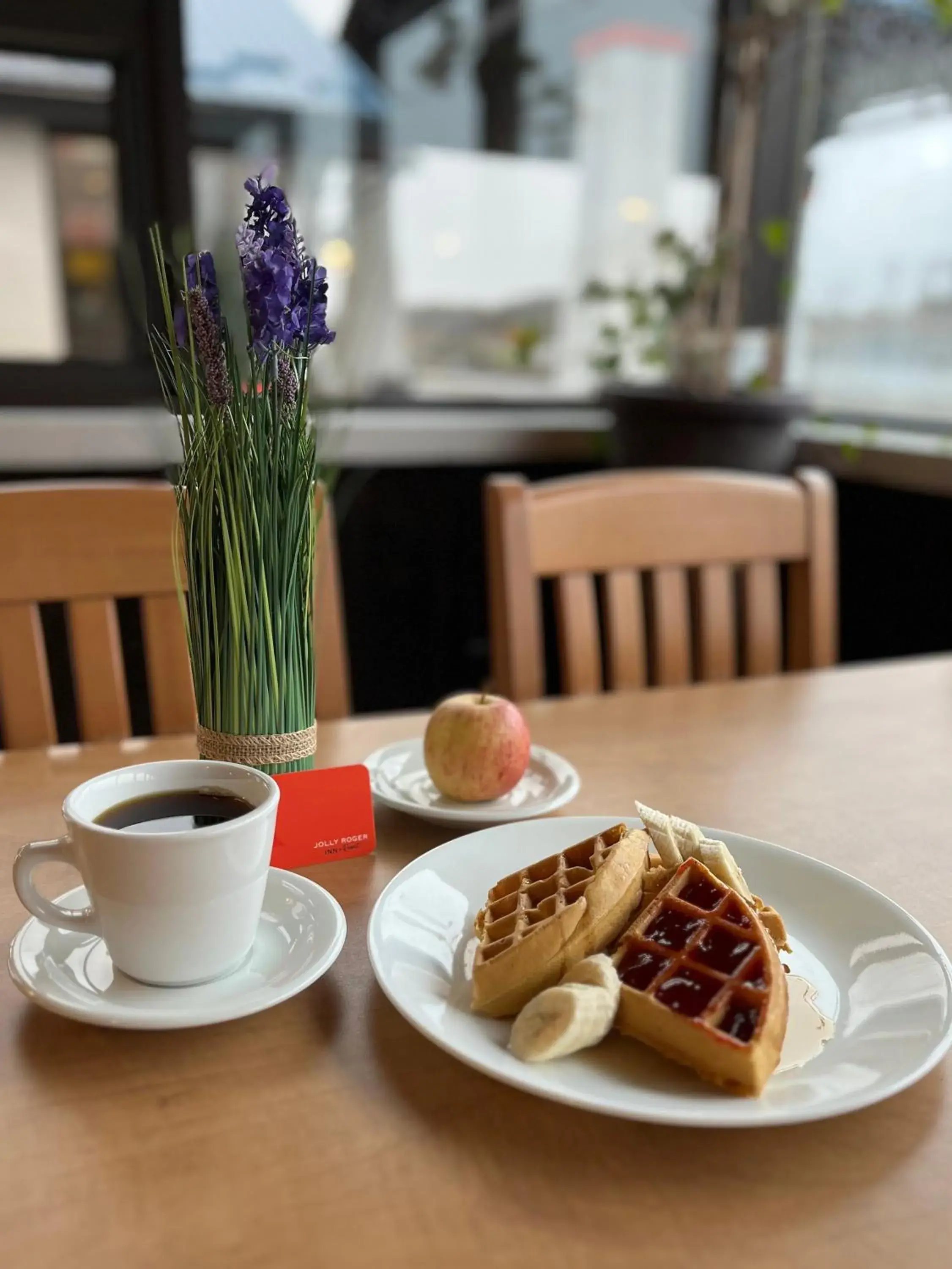 Breakfast in Jolly Roger Inn & Resort Breakfast in Jolly Roger Inn & Resort