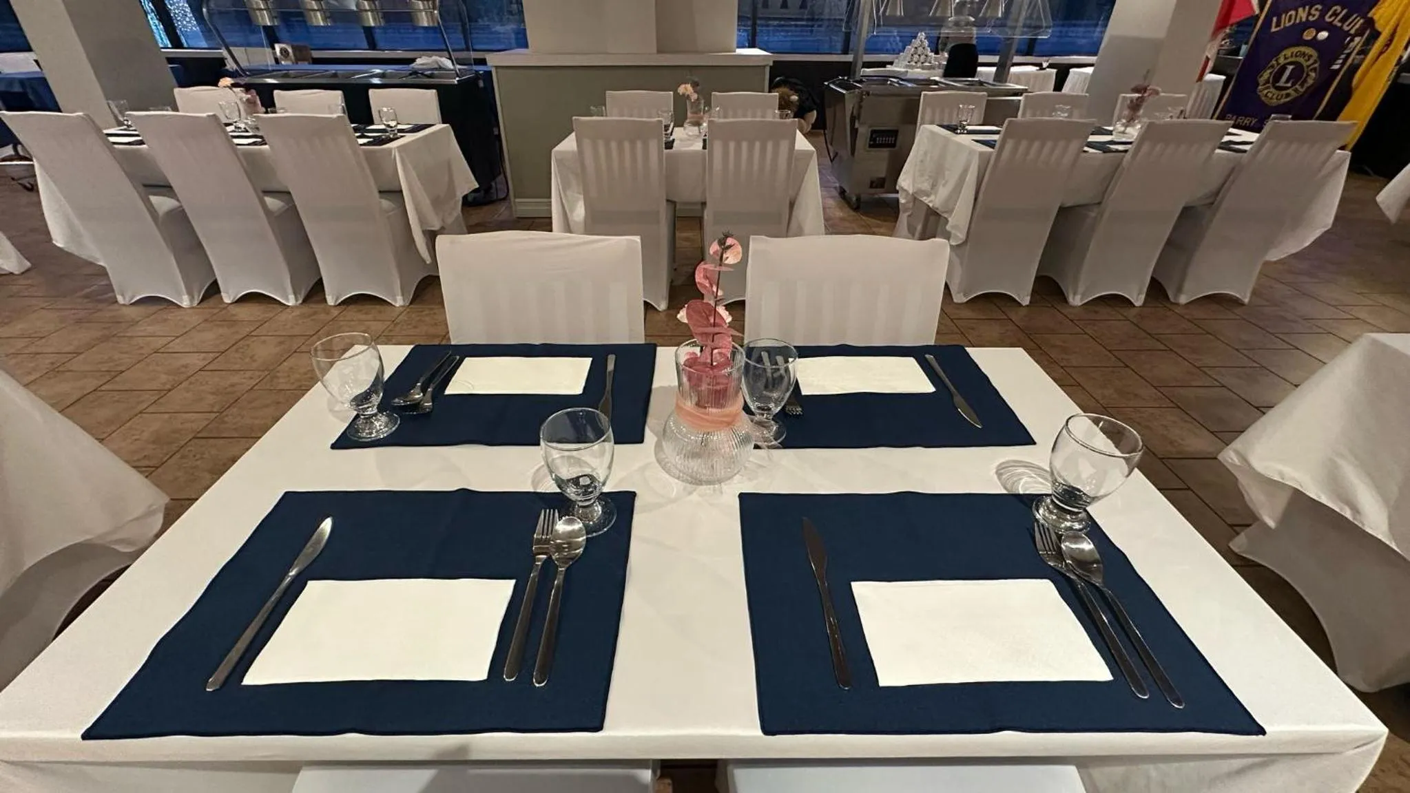 Property building in Jolly Roger Inn & Resort