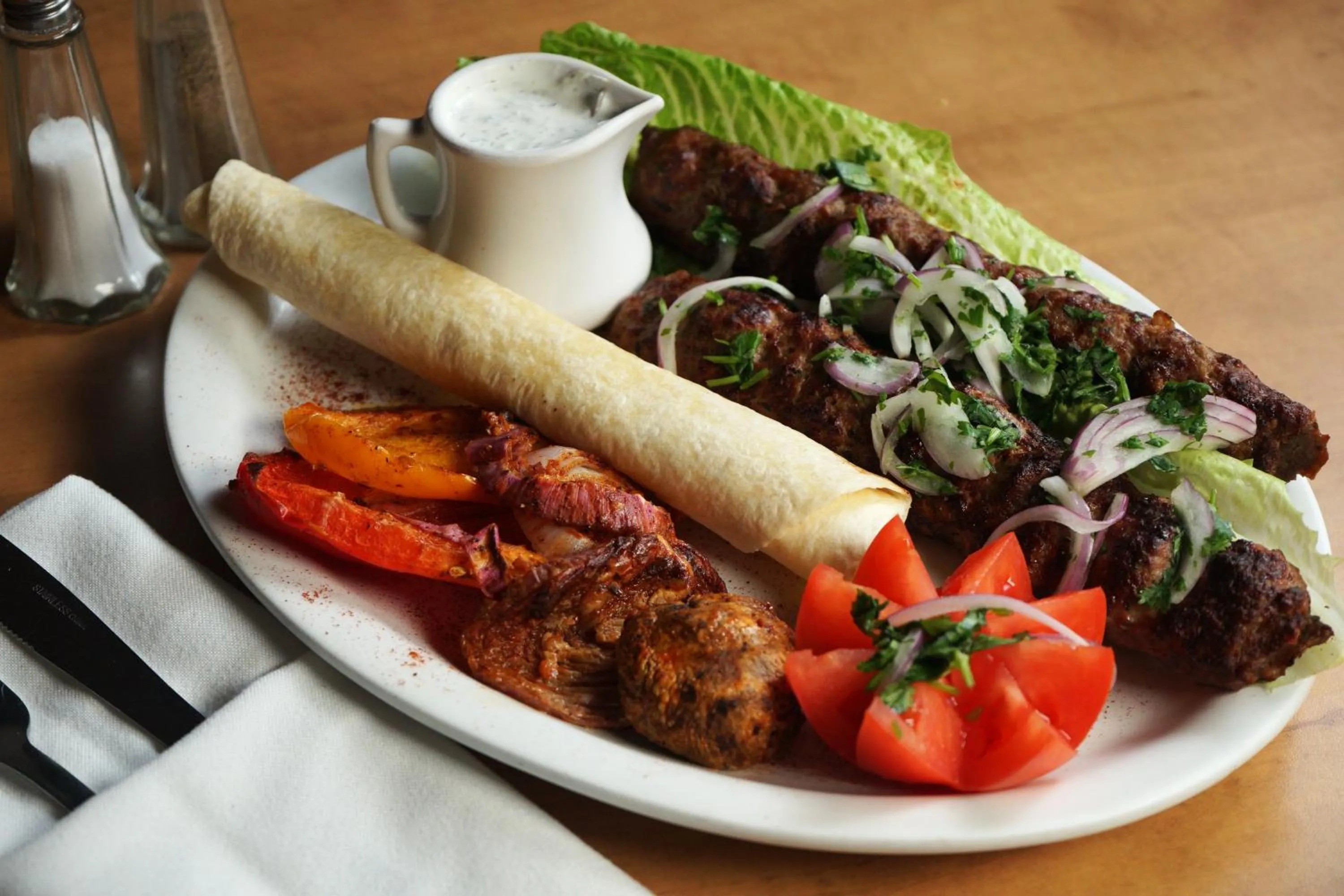 Restaurant/places to eat in Jolly Roger Inn & Resort