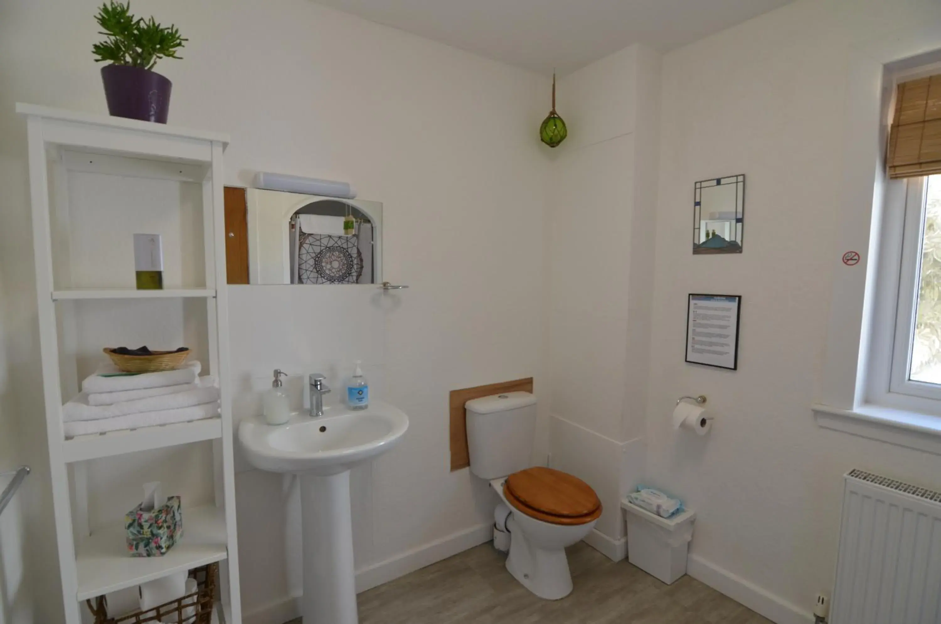 Double or Twin Room with Private External Bathroom in Aurora Bed & Breakfast Double or Twin Room with Private External Bathroom in Aurora Bed & Breakfast