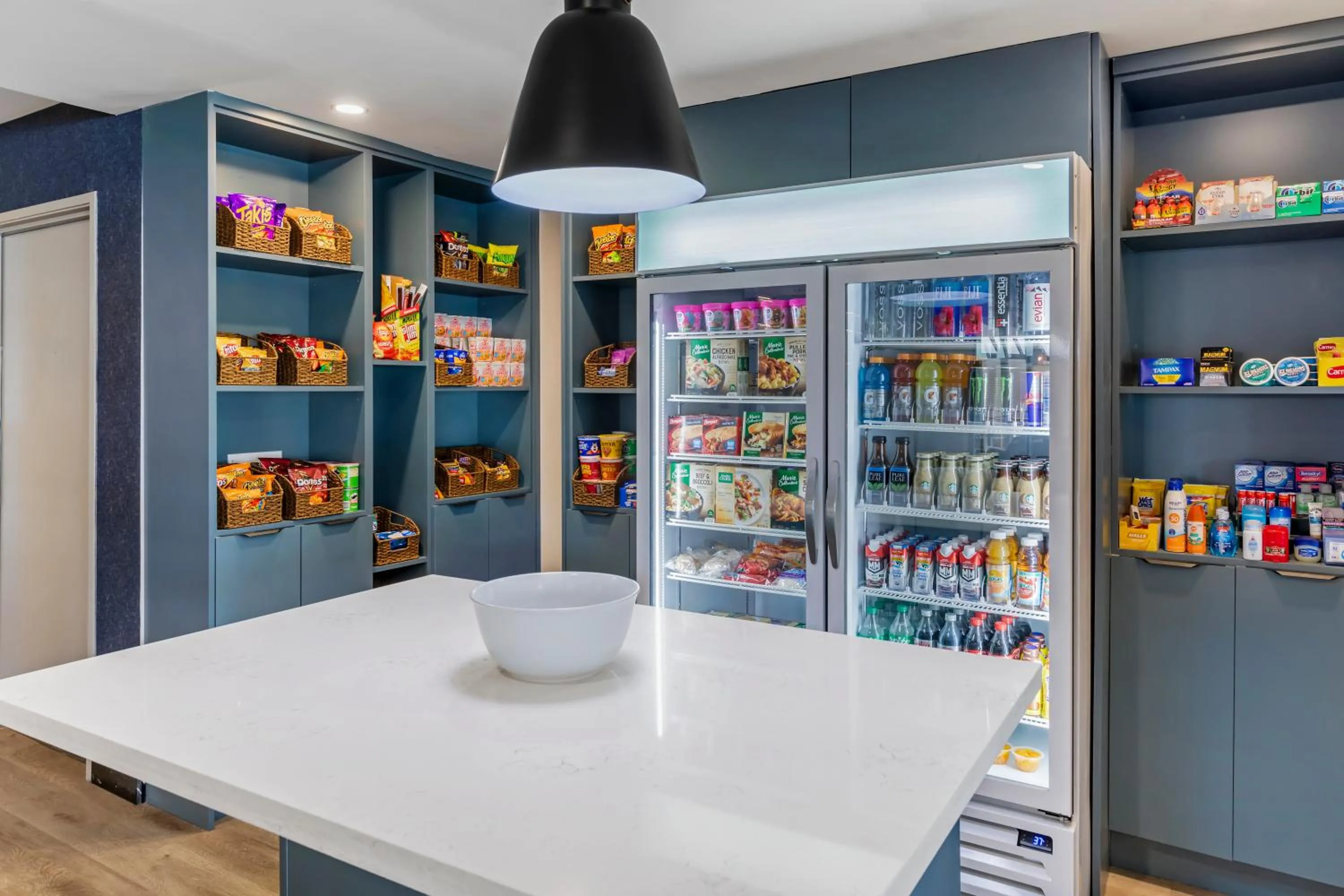 Supermarket/grocery shop in Comfort Inn & Suites Irvine Spectrum