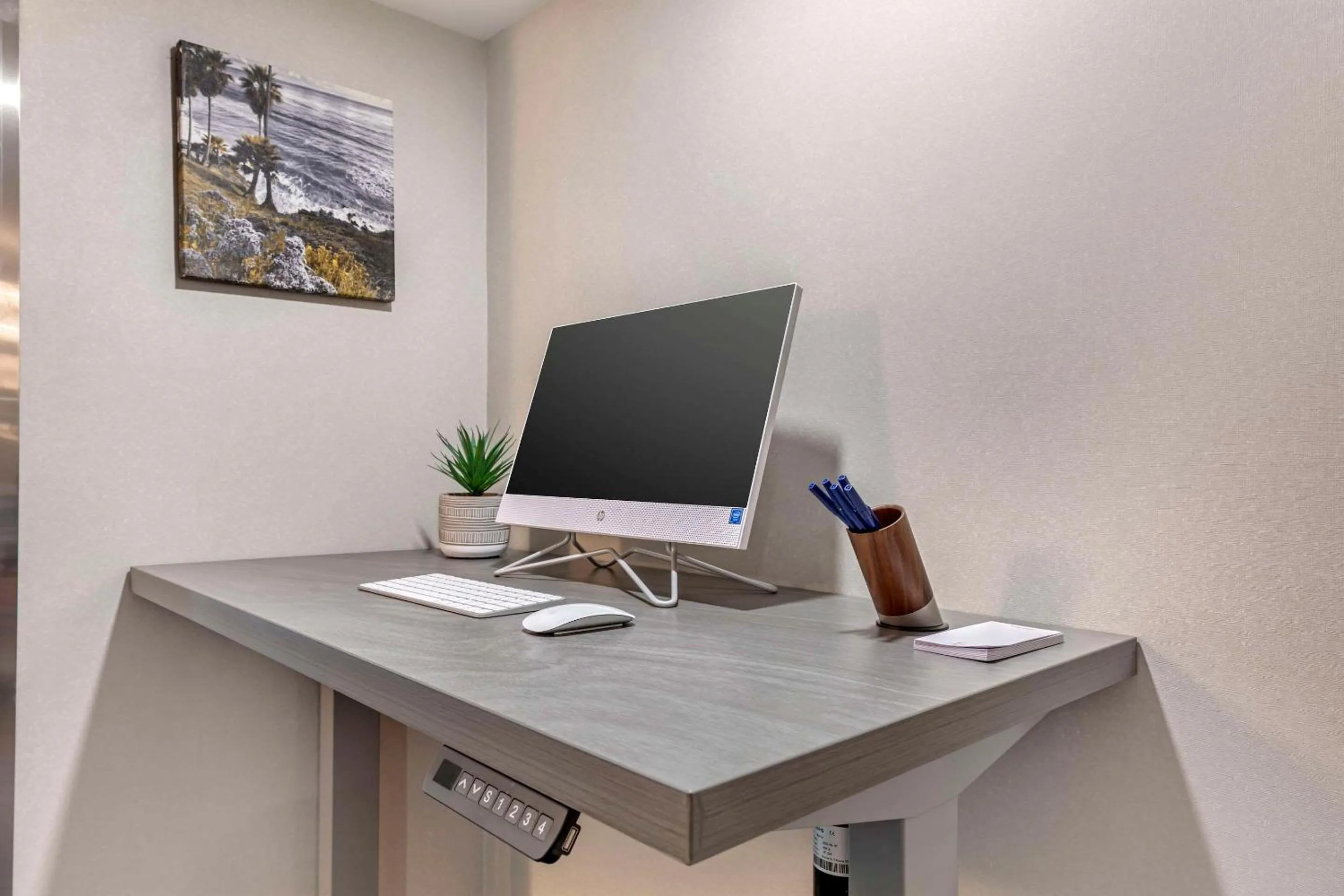 Business facilities in Comfort Inn & Suites Irvine Spectrum