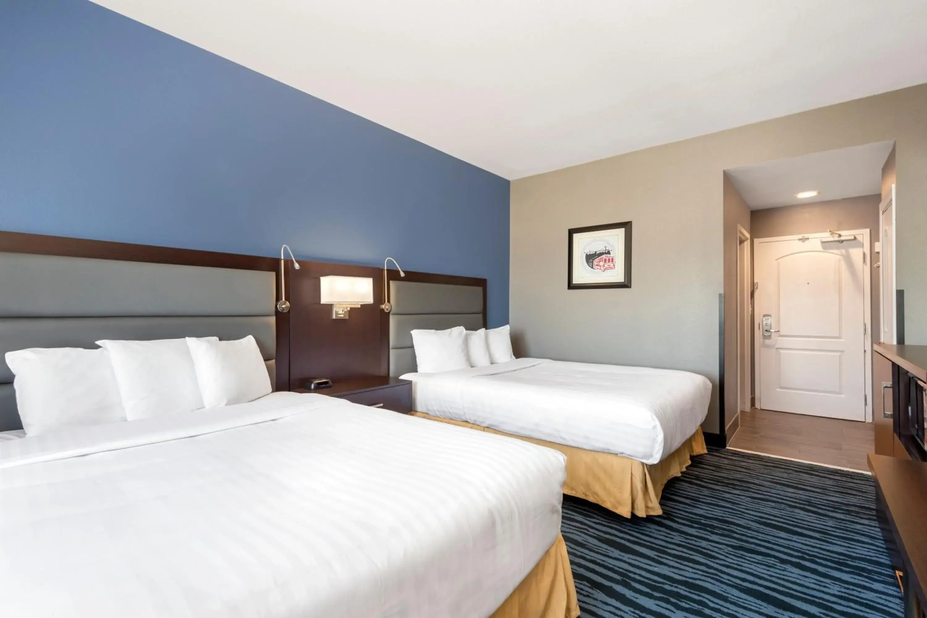 Bed in Hotel 1550 - SFO Airport West Bed in Hotel 1550 - SFO Airport West