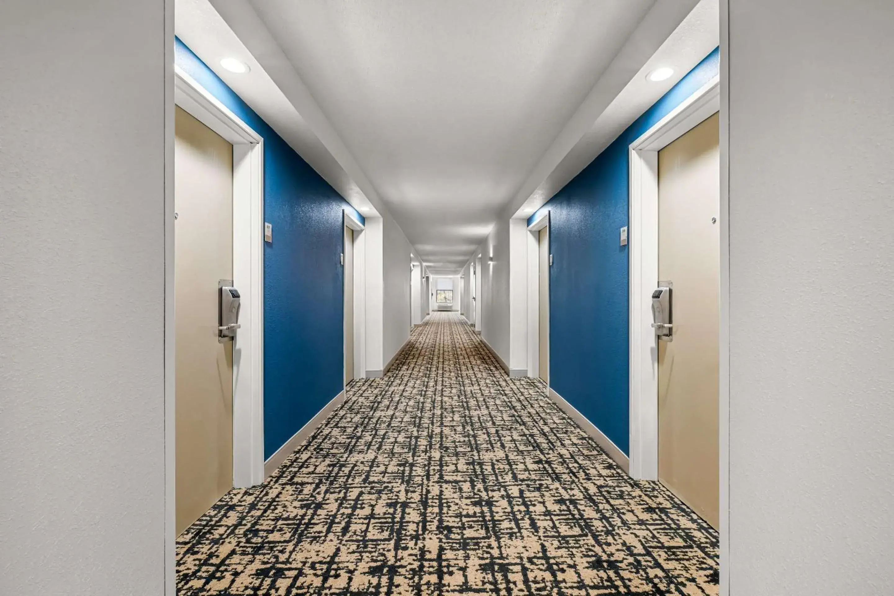 Lobby or reception in Clarion Pointe I-85 High Point - Archdale Lobby or reception in Clarion Pointe I-85 High Point - Archdale