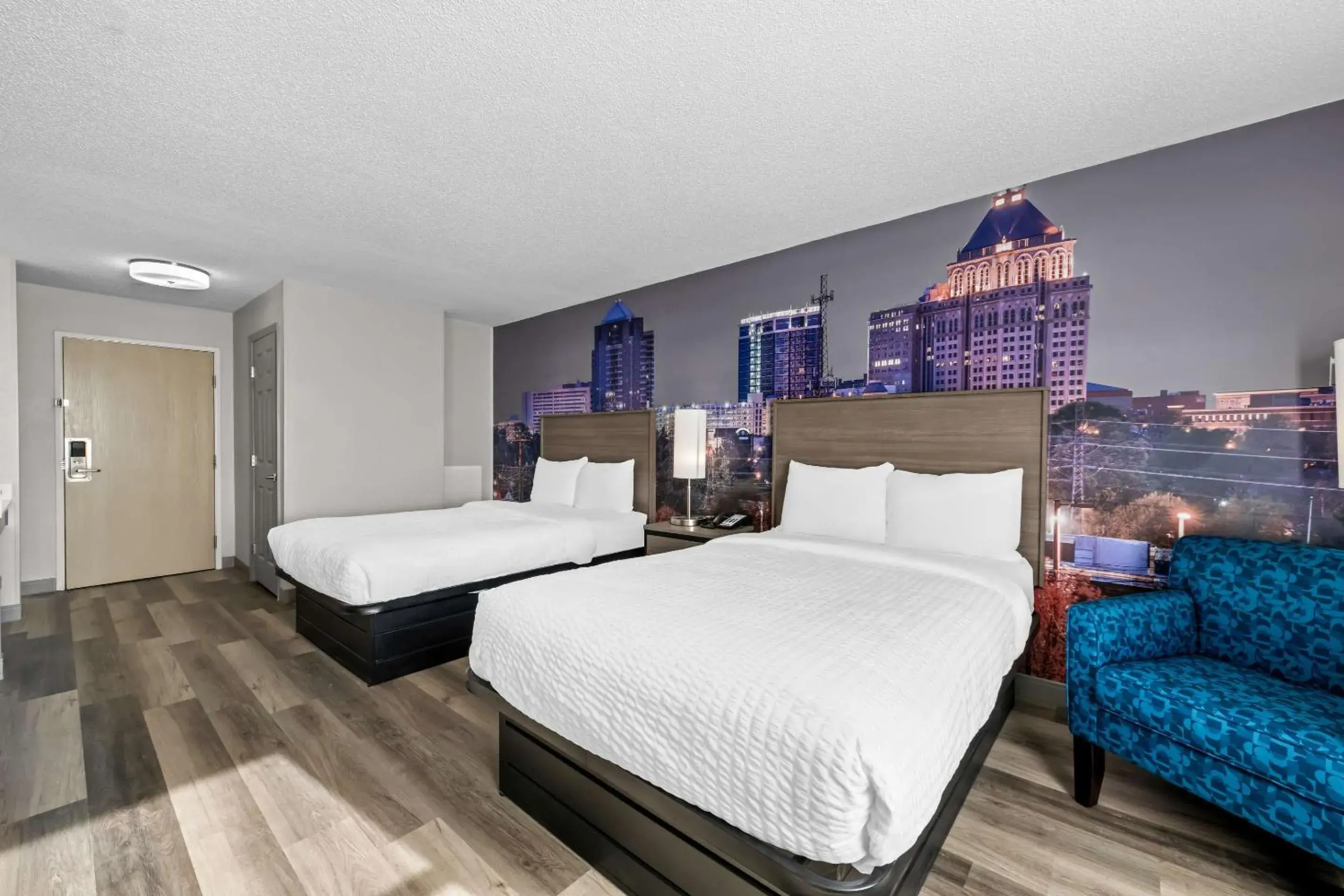 Bedroom in Clarion Pointe I-85 High Point - Archdale Bedroom in Clarion Pointe I-85 High Point - Archdale