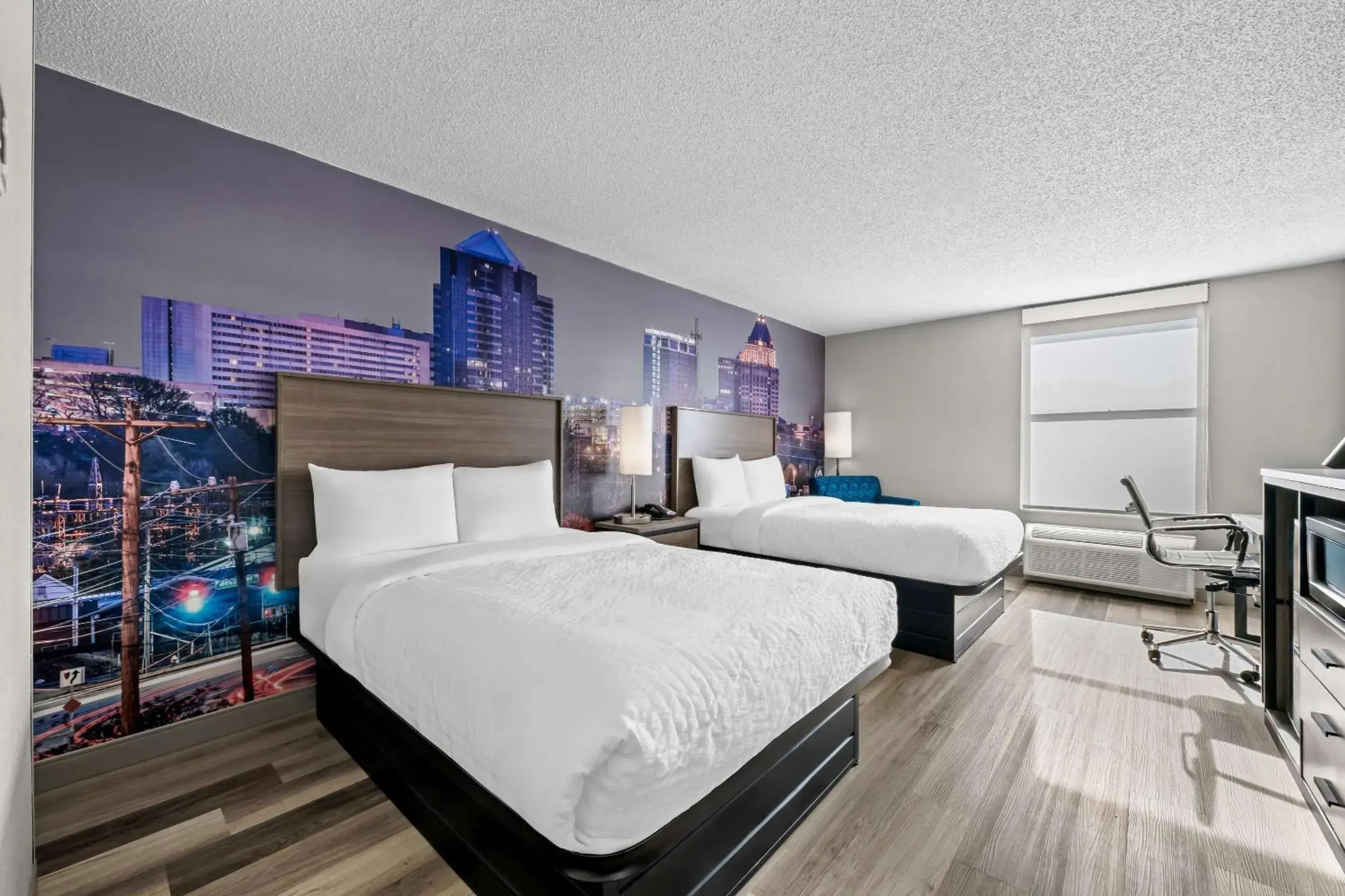 Bedroom in Clarion Pointe I-85 High Point - Archdale Bedroom in Clarion Pointe I-85 High Point - Archdale