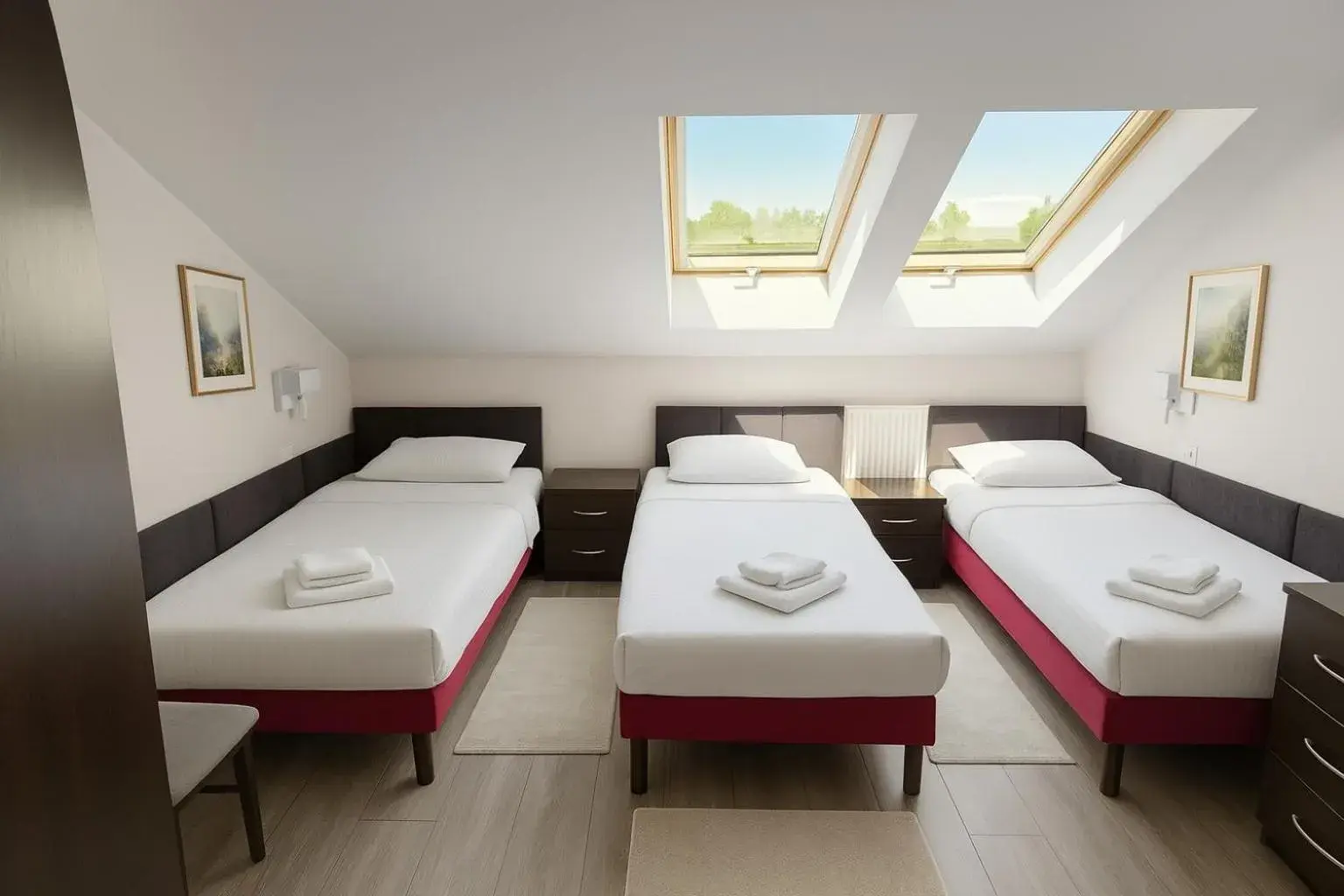 Triple Room with Private Bathroom in Dworek Różany Hotel & Restauracja Triple Room with Private Bathroom in Dworek Różany Hotel & Restauracja