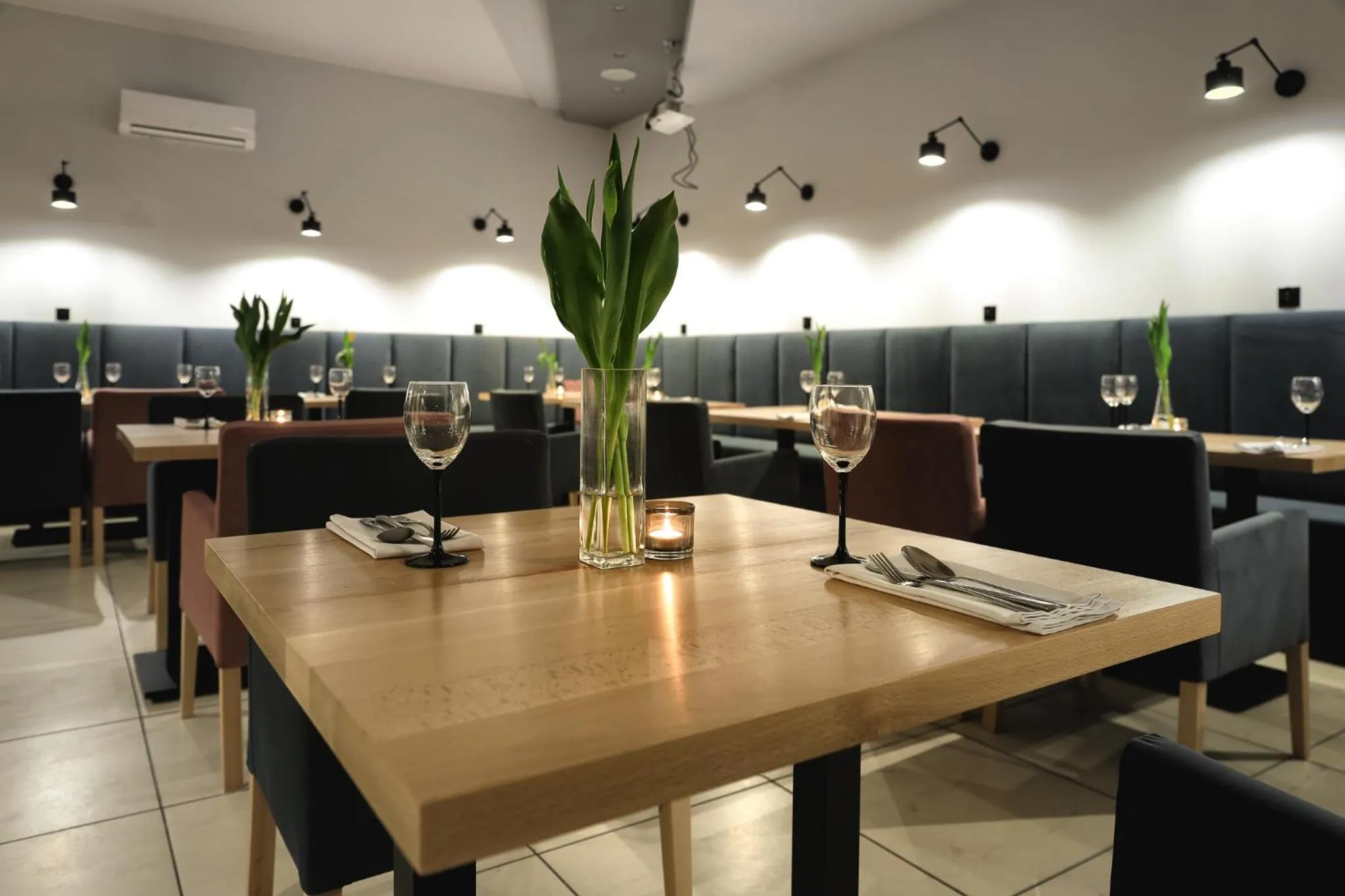 Restaurant/places to eat in Dworek Różany Hotel & Restauracja