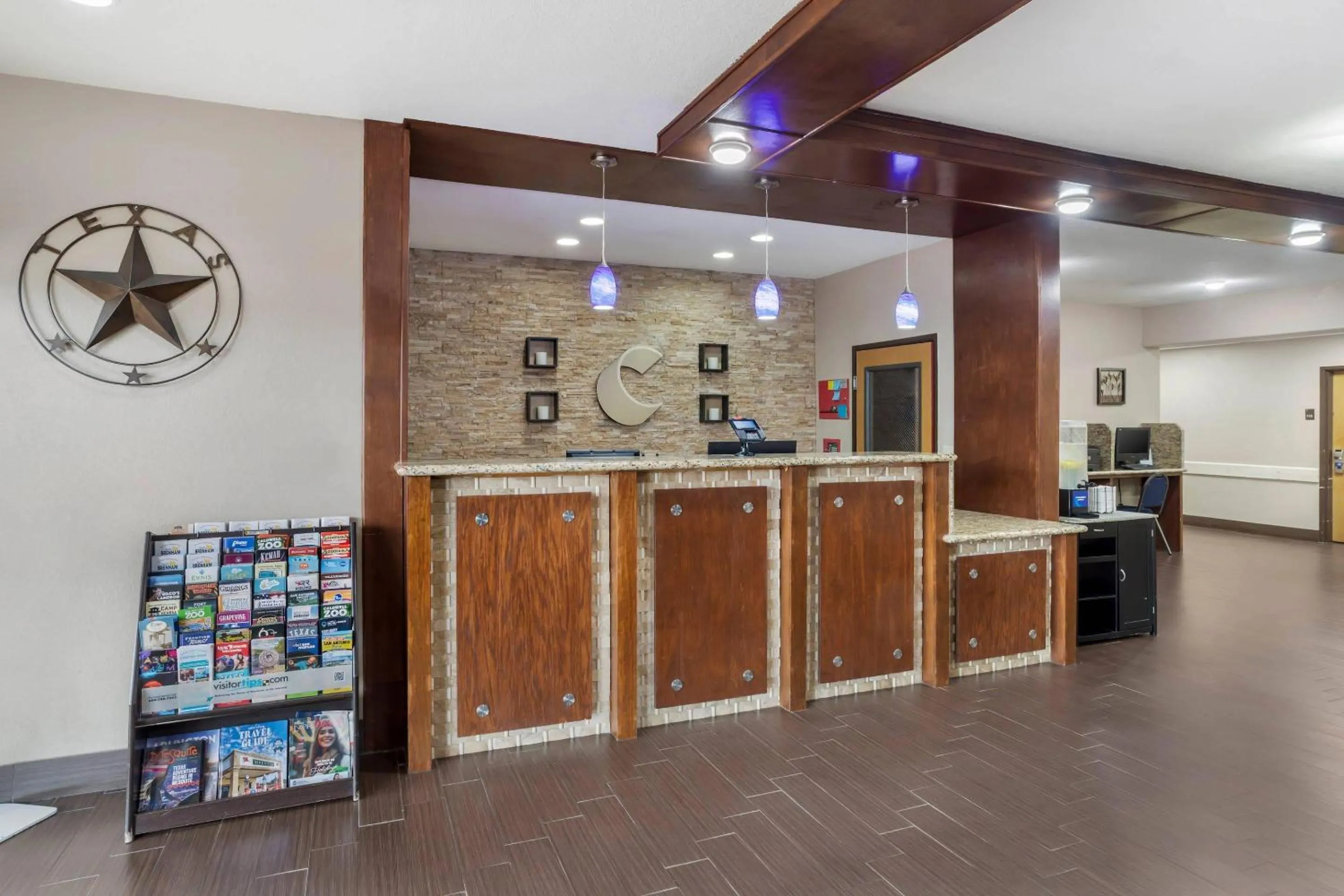 Lobby or reception in Comfort Suites Brenham