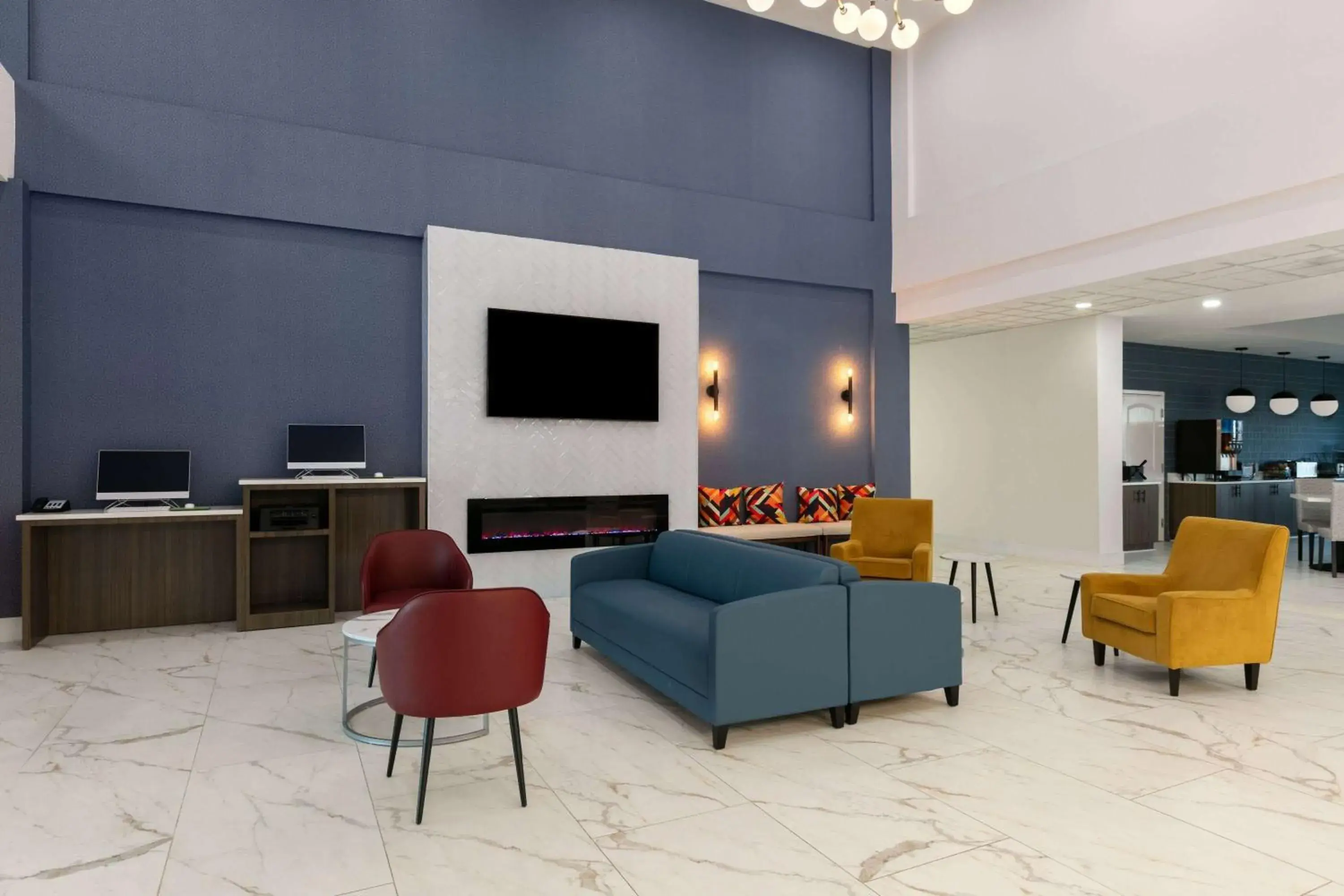 Lobby or reception in La Quinta Inn & Suites by Wyndham Ft Worth-Burleson Lobby or reception in La Quinta Inn & Suites by Wyndham Ft Worth-Burleson