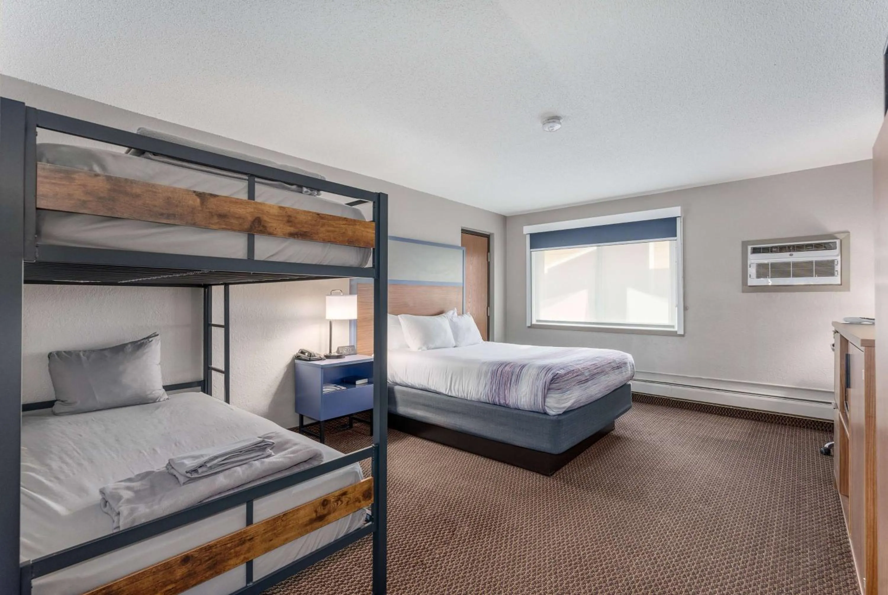 Photo of the whole room, Bed in AmericInn by Wyndham New Richmond