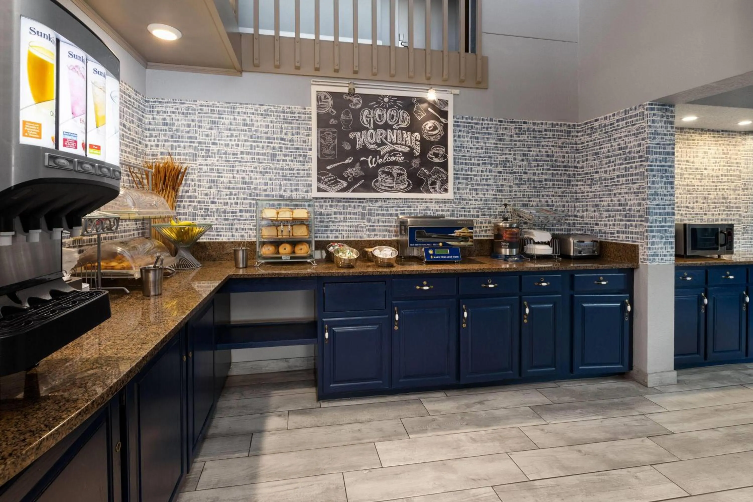 Breakfast in AmericInn by Wyndham Chippewa Falls