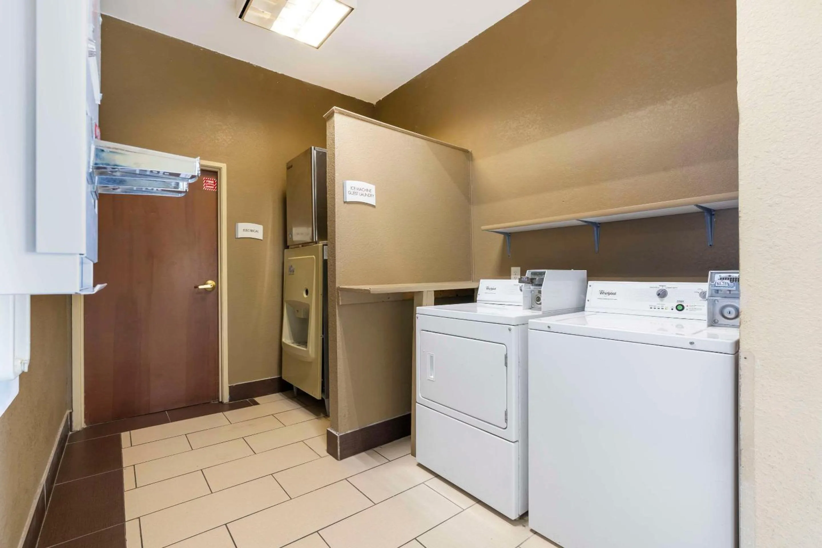 Other in Quality Suites La Grange