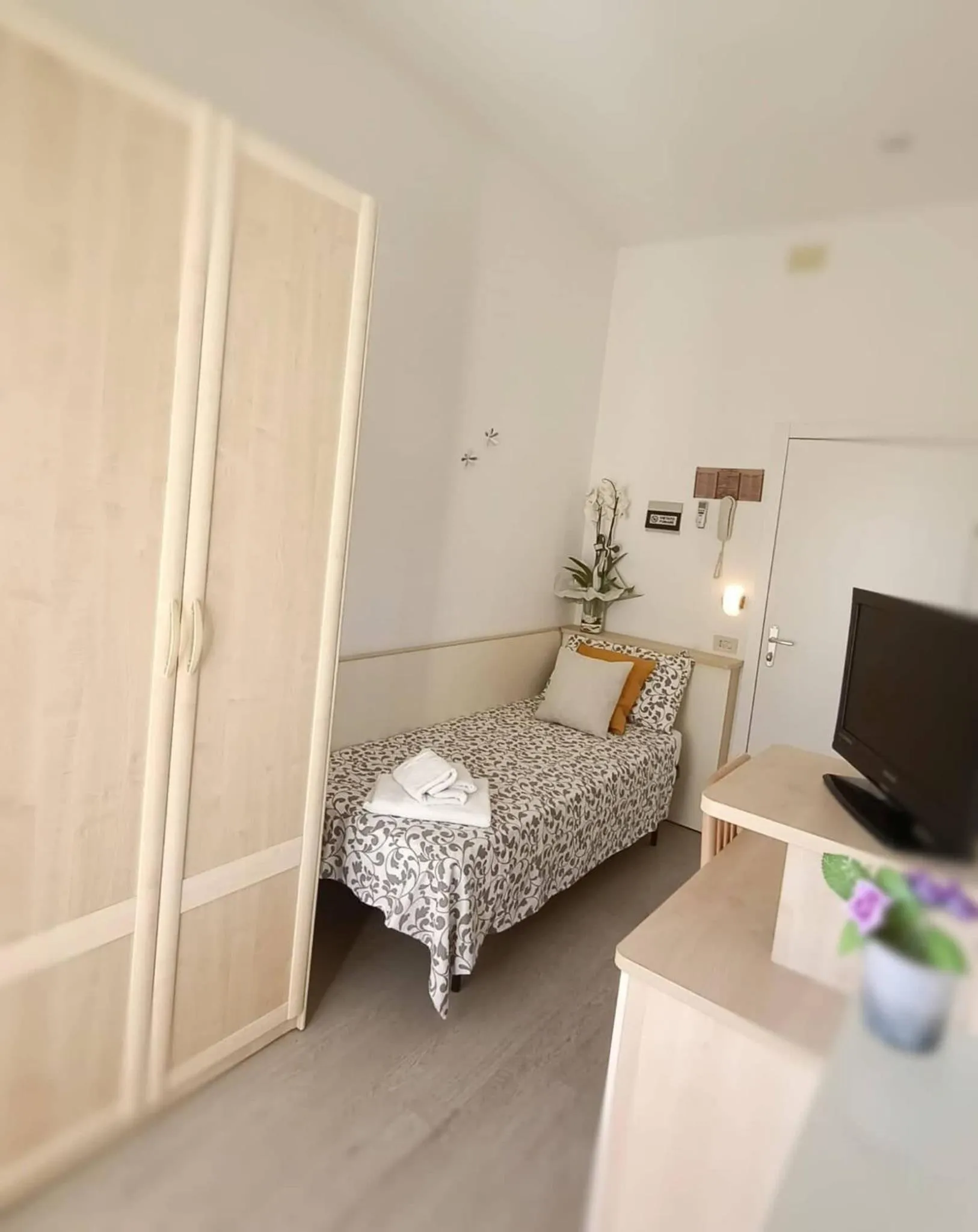 Bed in Hotel Cristoforo Colombo