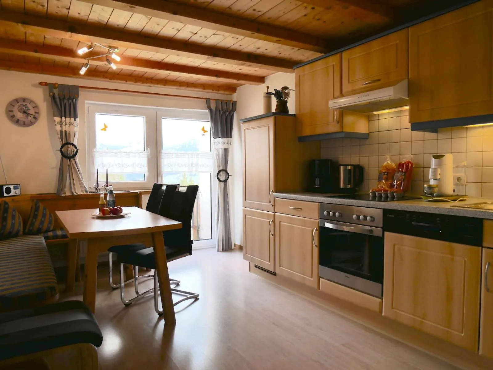 Kitchen or kitchenette in Haus Edelweiß