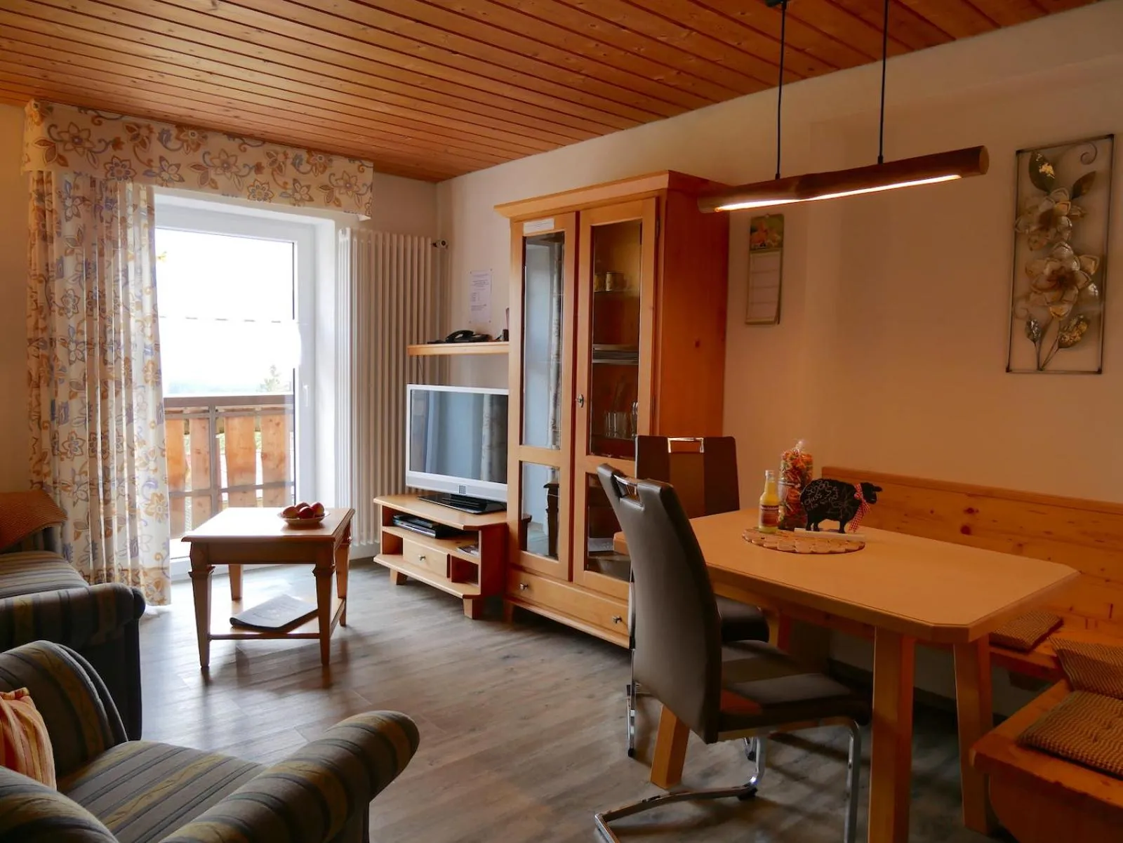 TV and multimedia in Haus Edelweiß