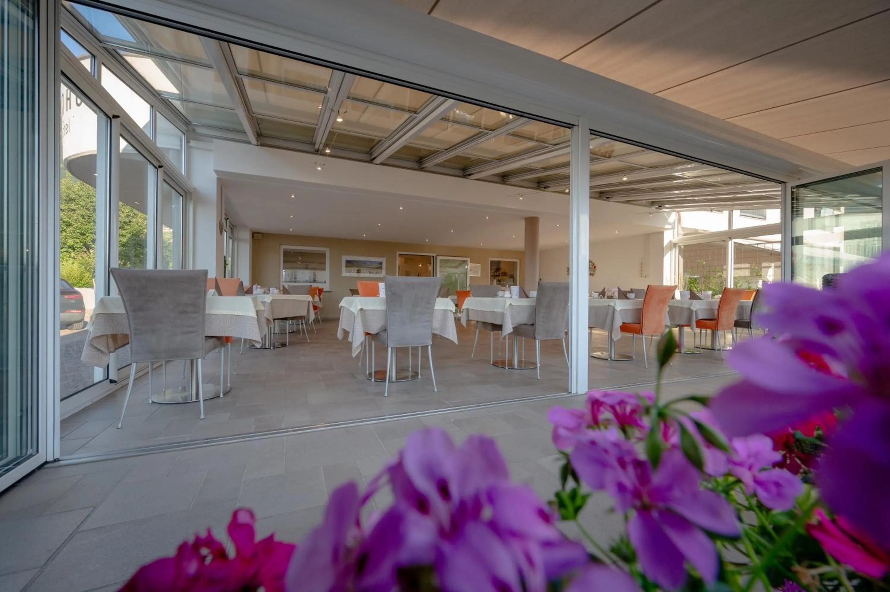 Restaurant/places to eat in Garni Hotel Peterlinhof