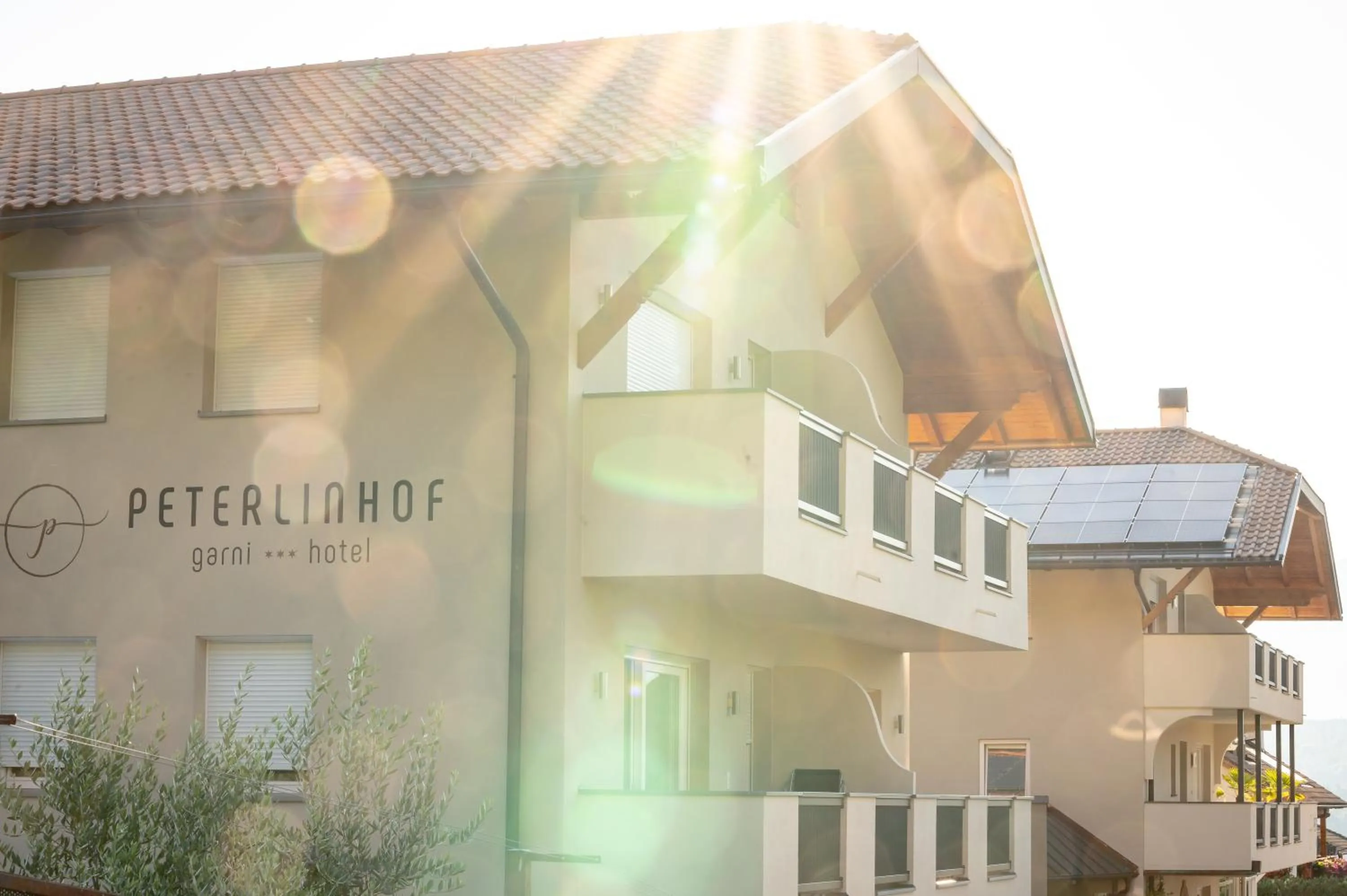 Property building in Garni Hotel Peterlinhof