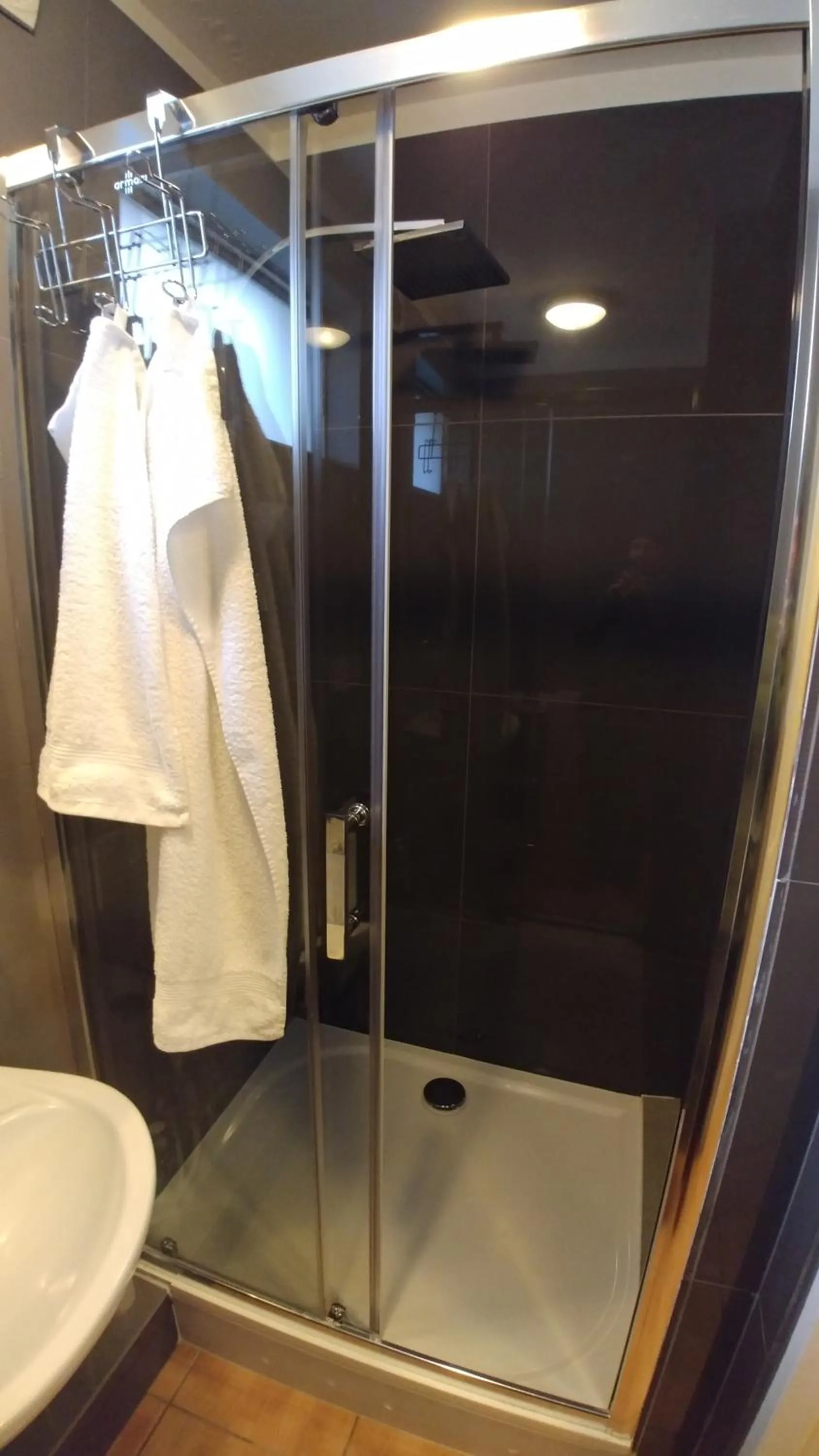 Bathroom in Mostowa 3