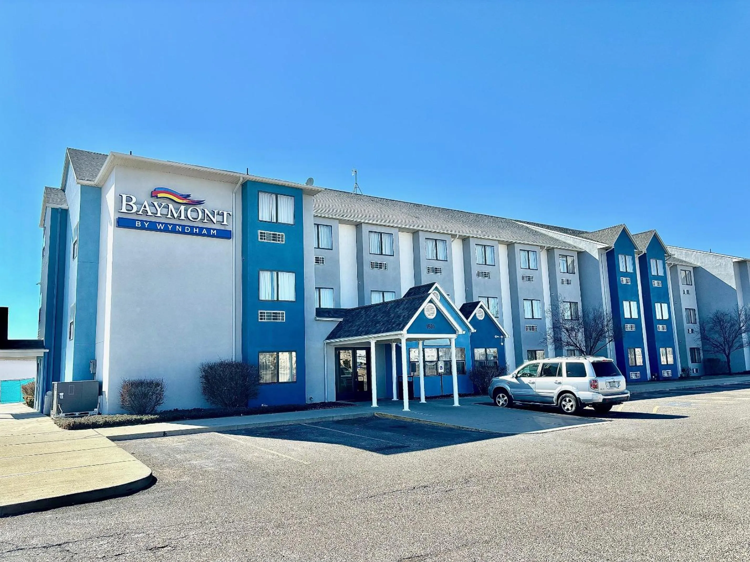 Property building in Baymont by Wyndham Farmington