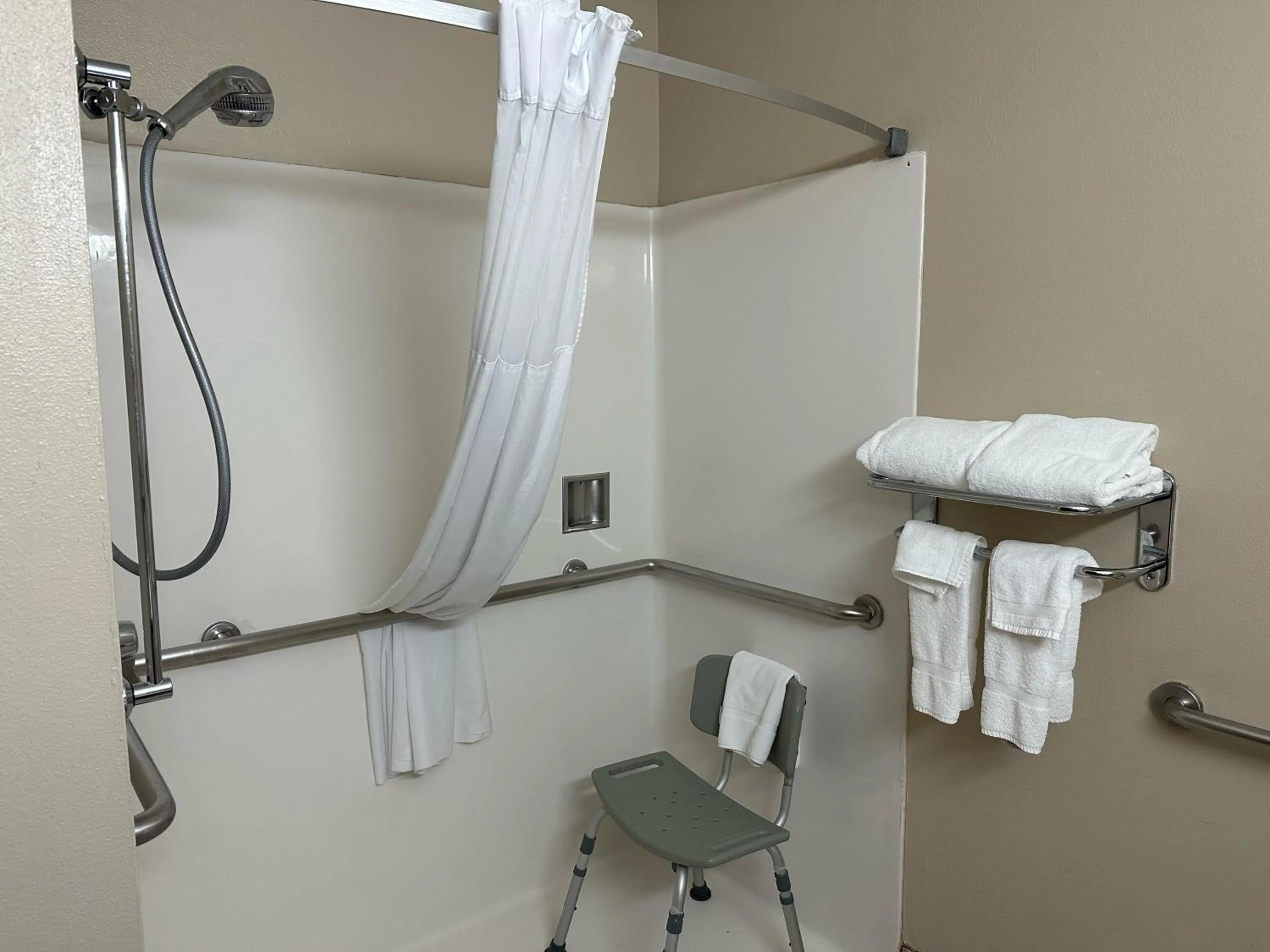 Bathroom in Baymont by Wyndham Farmington