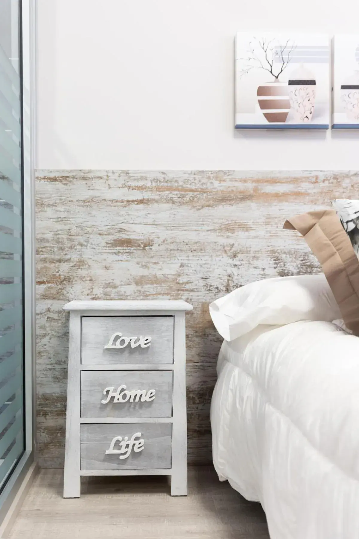 Single Room in Urban Sabadell Single Room in Urban Sabadell