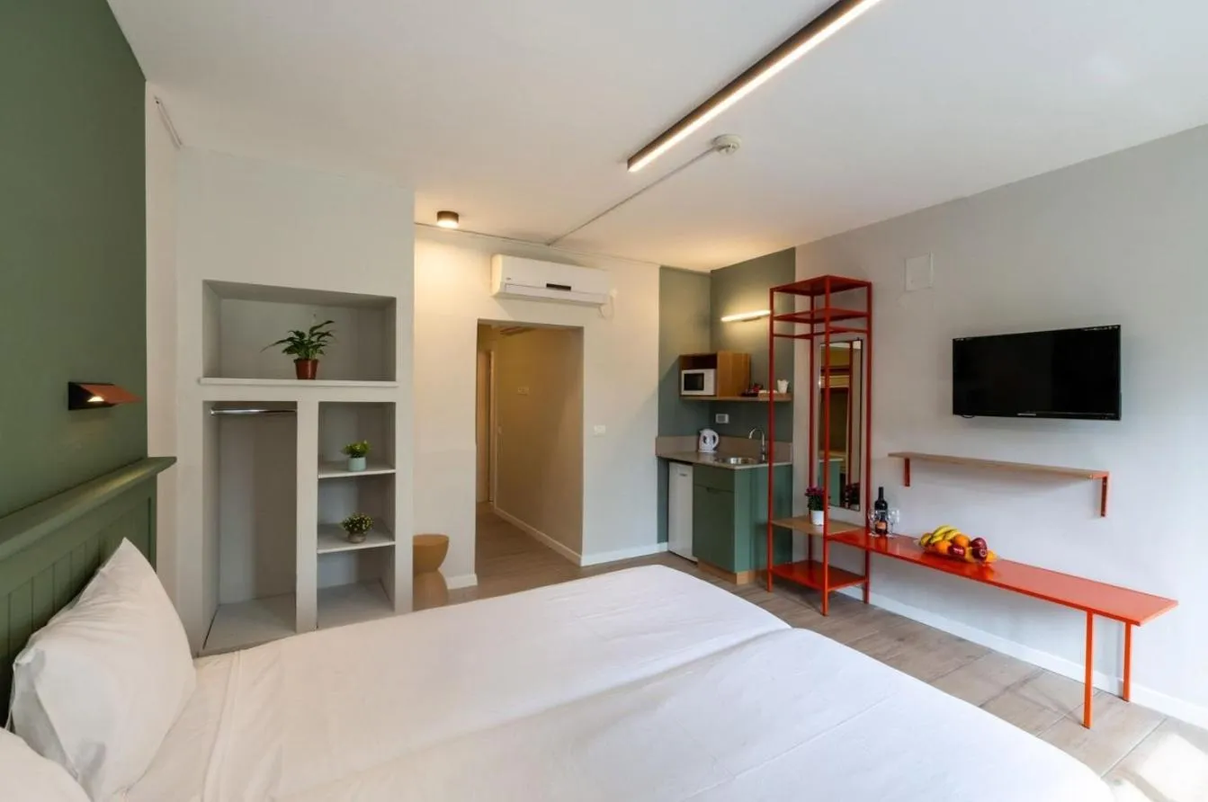 Bedroom, Bed in Degania Bet Kibbutz Country Lodging