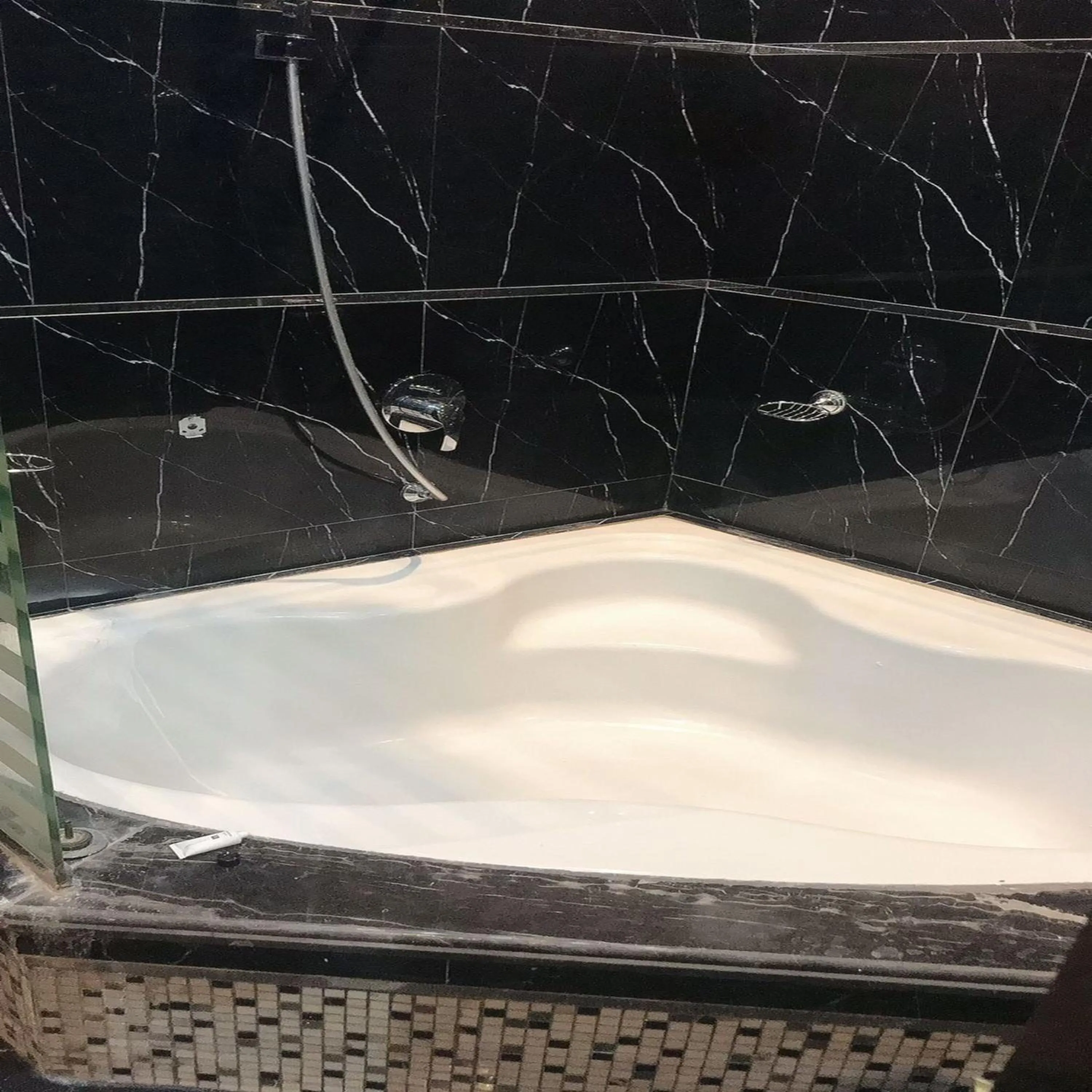 هذه ليلتي فرع اليرموك- This Lailaty Al Yarmouk Branch