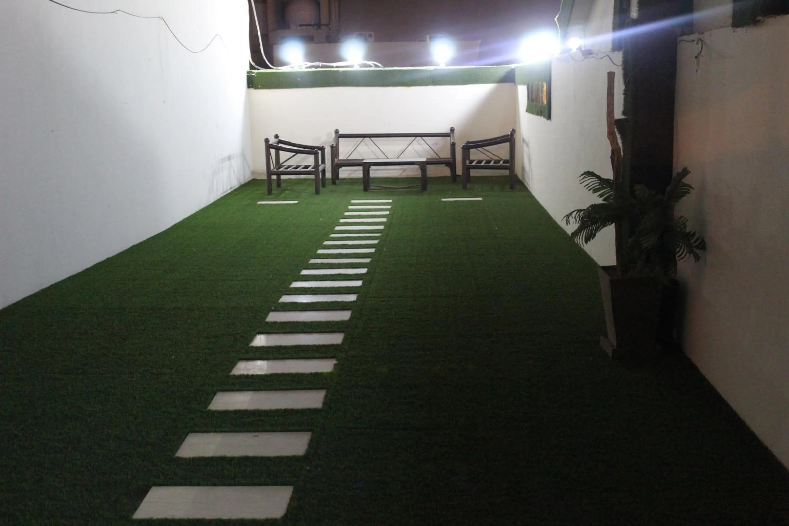 Garden in هذه ليلتي فرع اليرموك- This Lailaty Al Yarmouk Branch