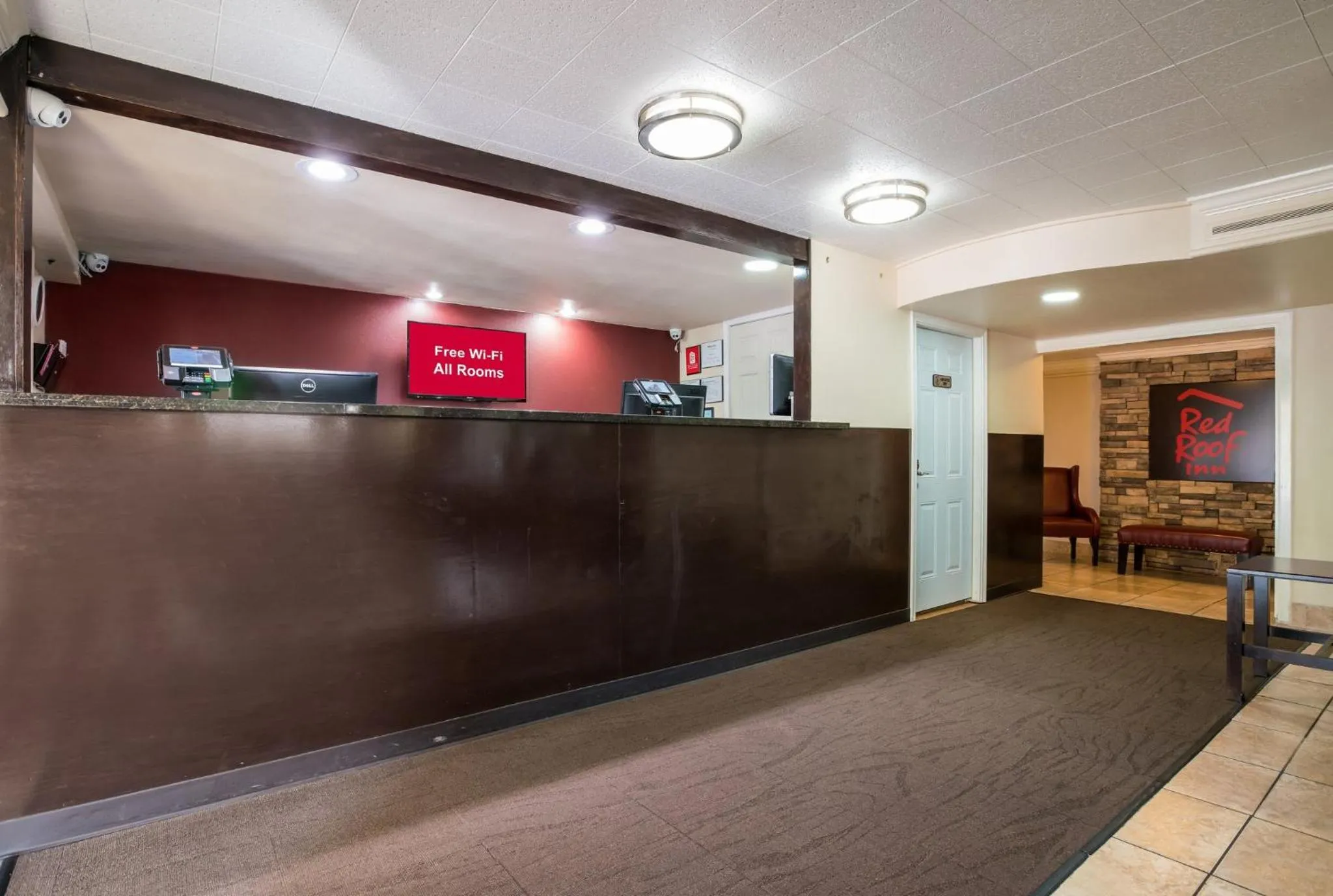 Lobby or reception in Red Roof Inn North Dallas - Park Central