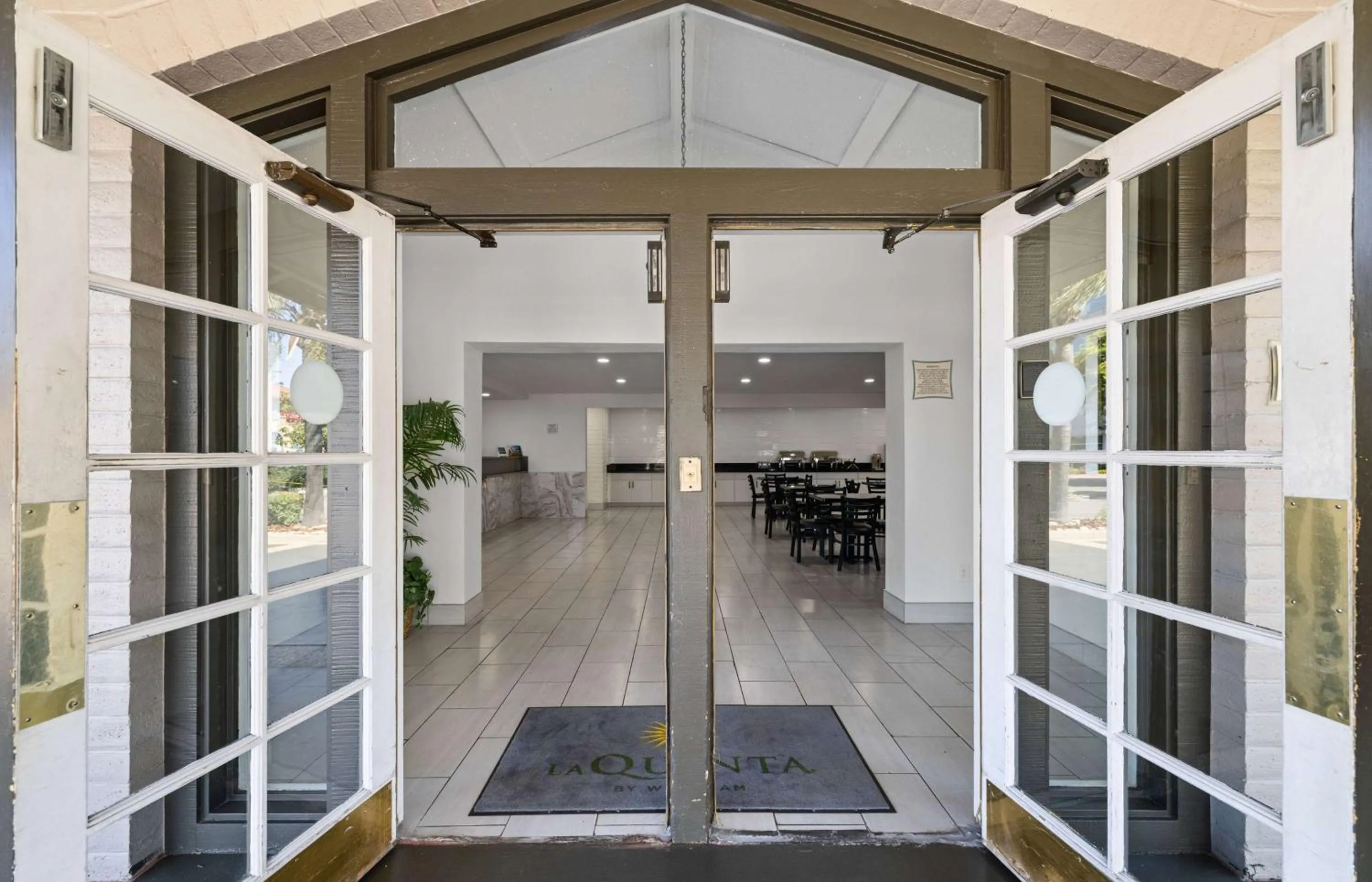 Property building in La Quinta Inn by Wyndham Stockton