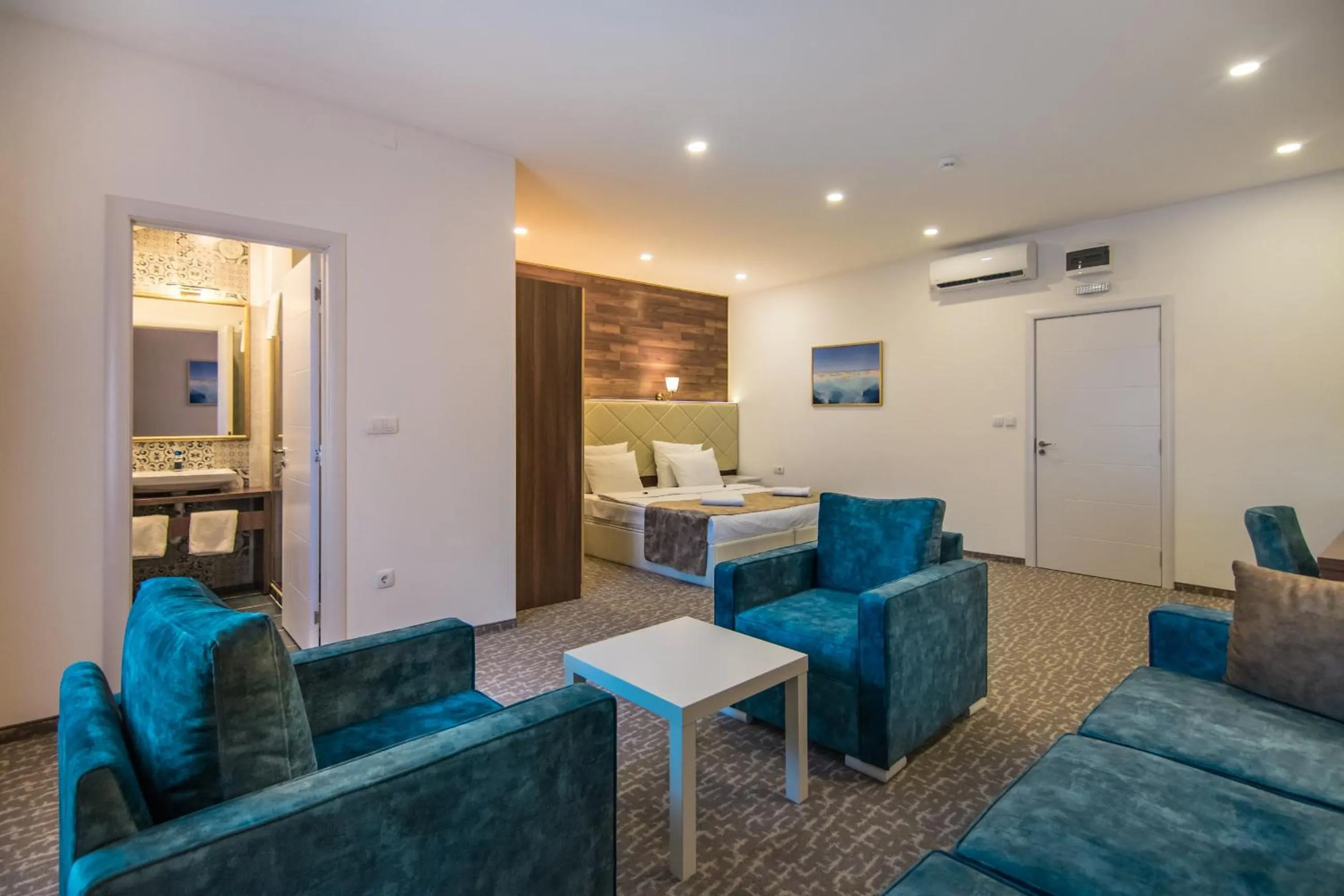 Photo of the whole room in Luxury Rooms Skadarlija