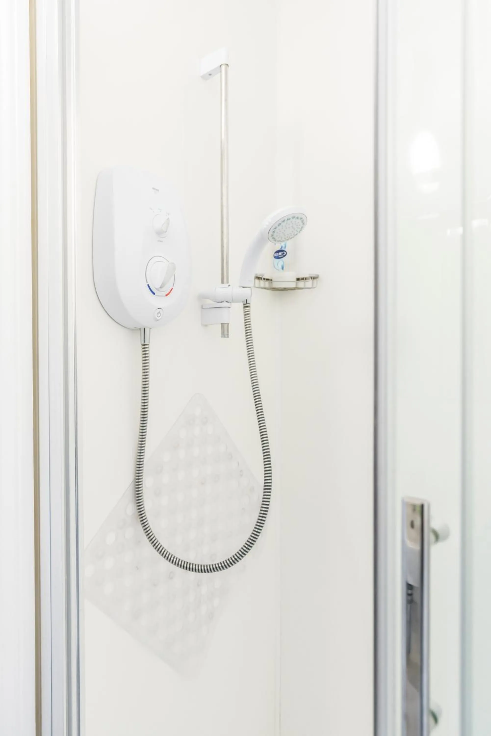 1 Riverside Apartments