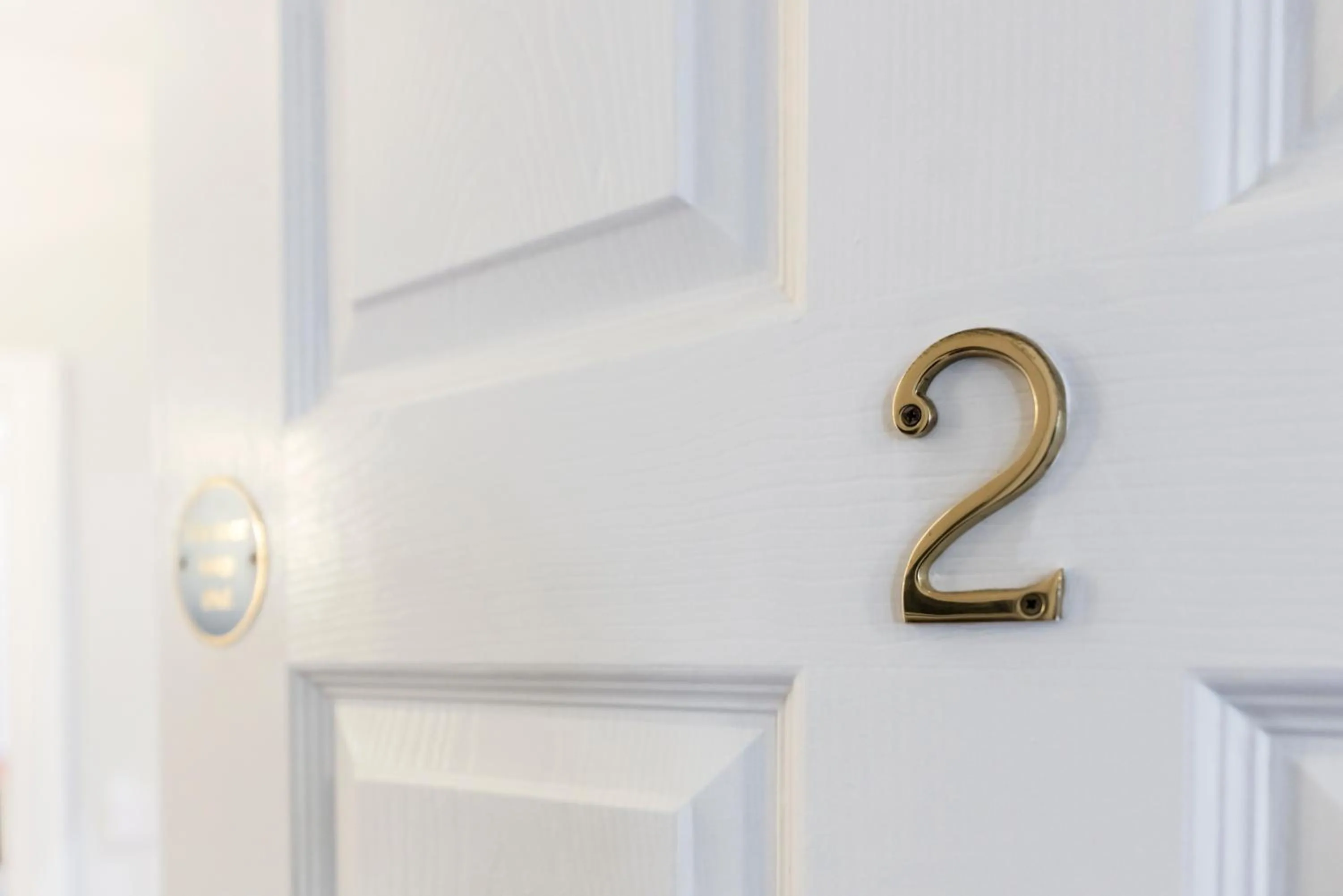 1 Riverside Apartments