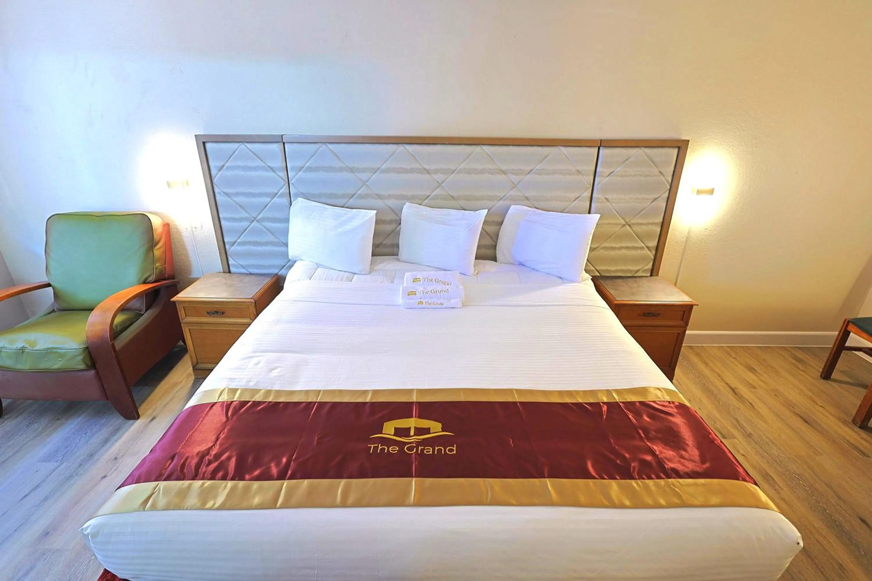 Bedroom, Bed in The Grand by Capital O Texarkana I-30