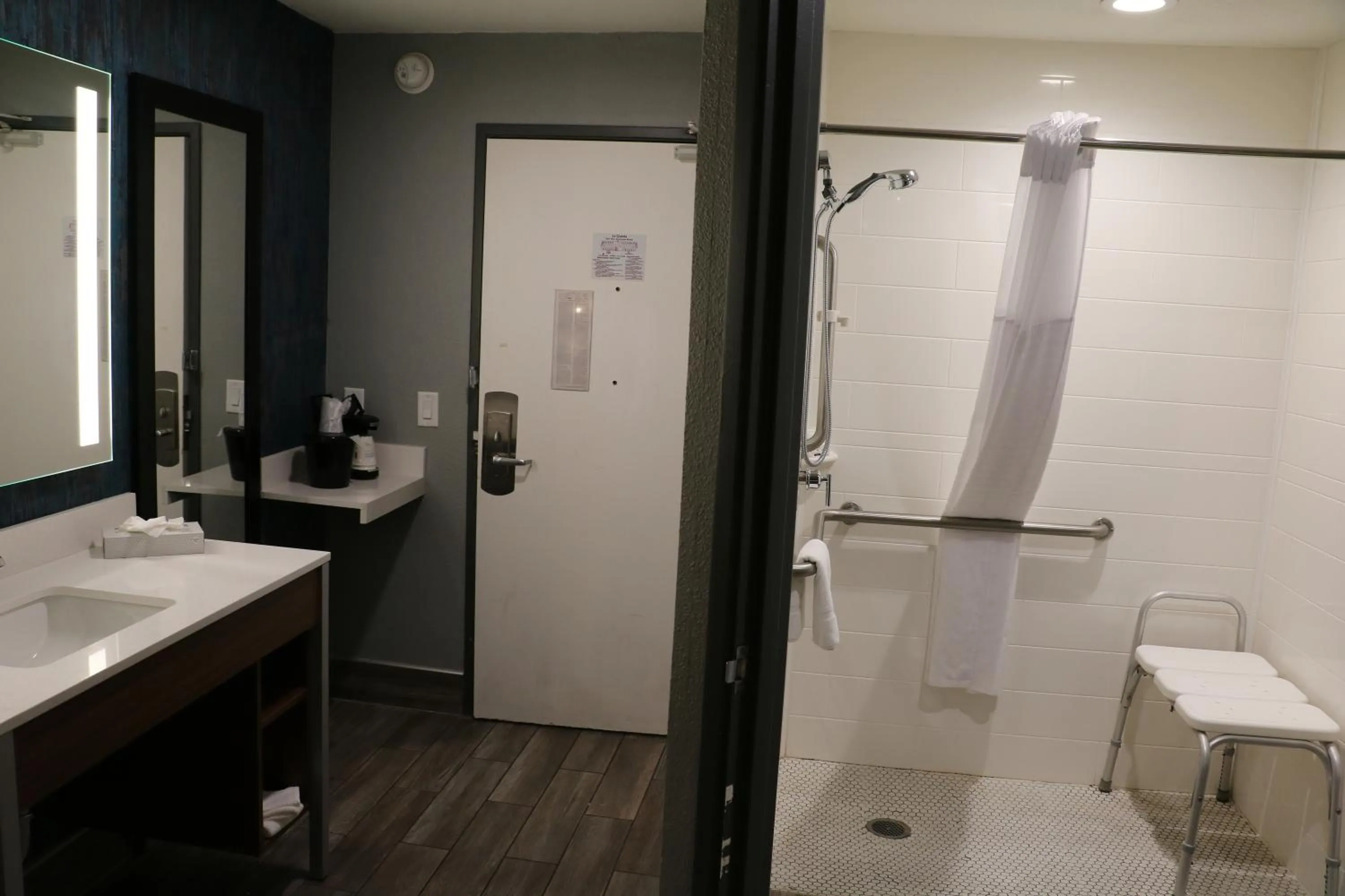 La Quinta by Wyndham Chicago Gurnee