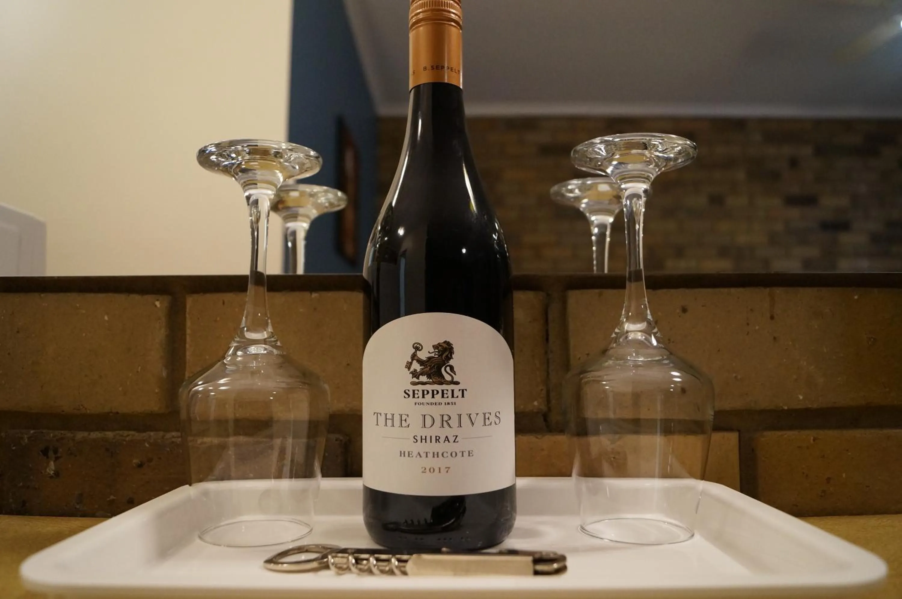 Magdala Motor Lodge & Lakeside Restaurant