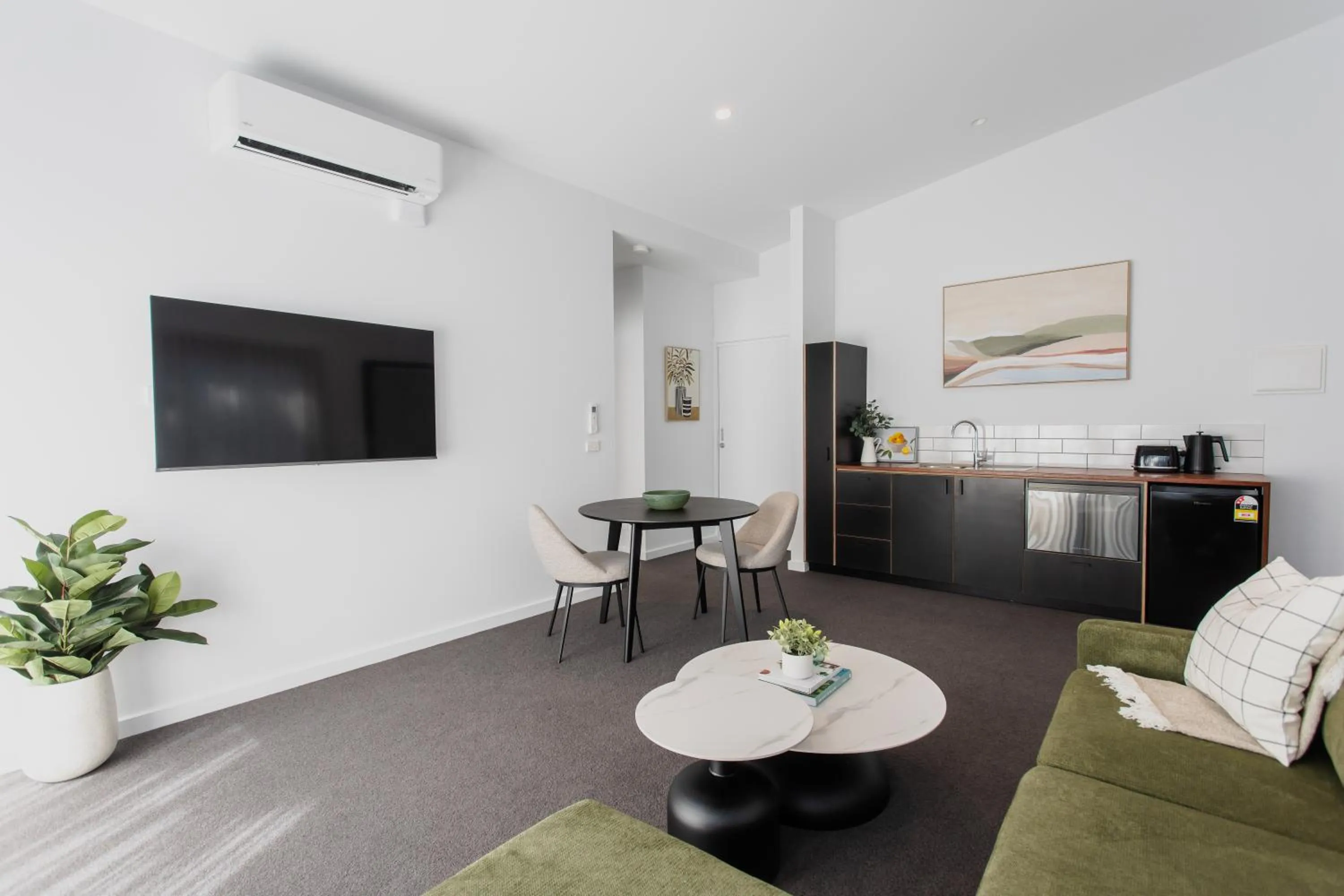 Living room in Yarra Valley Grand