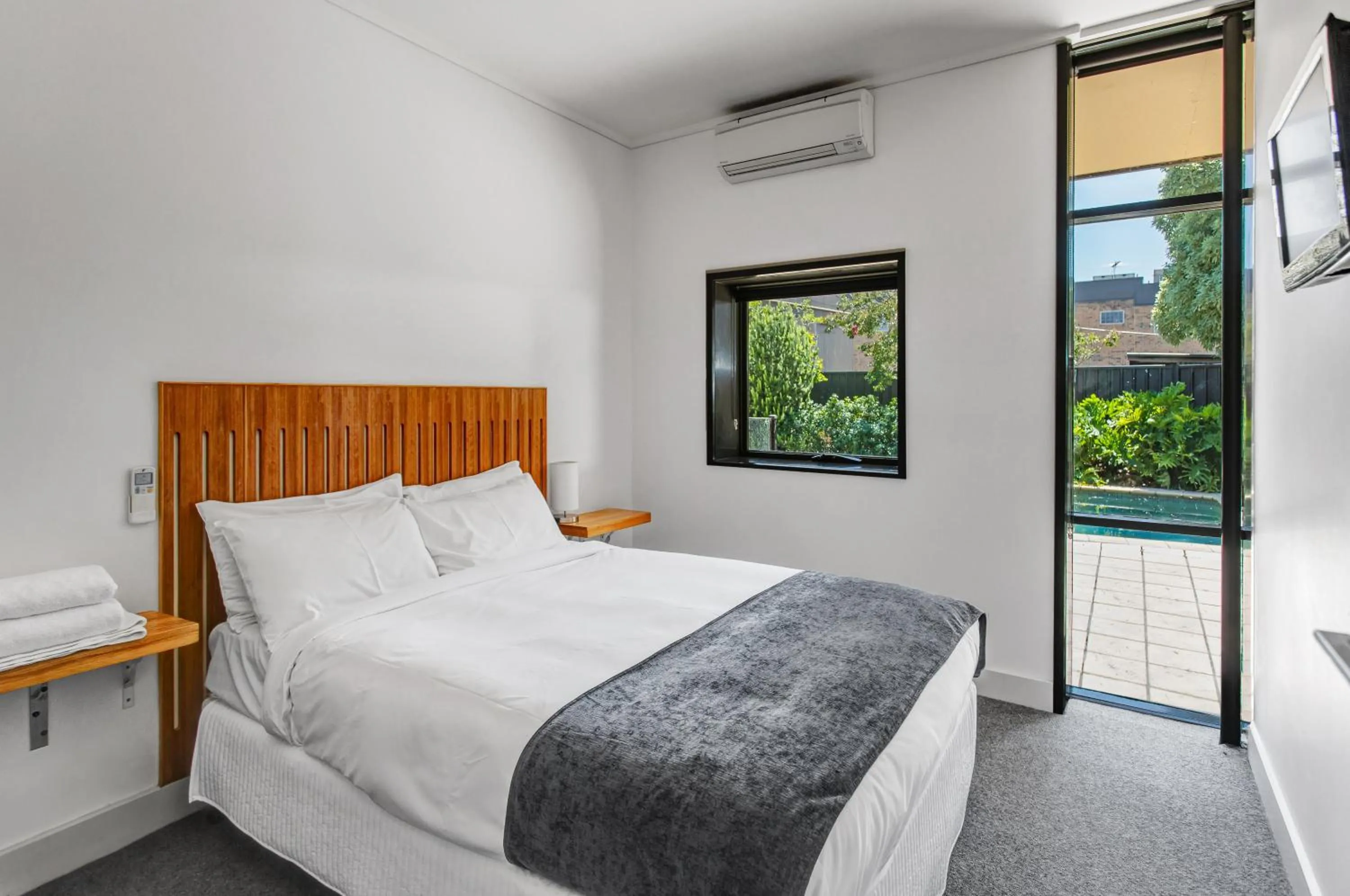 Bedroom, Bed in Yarra Valley Grand