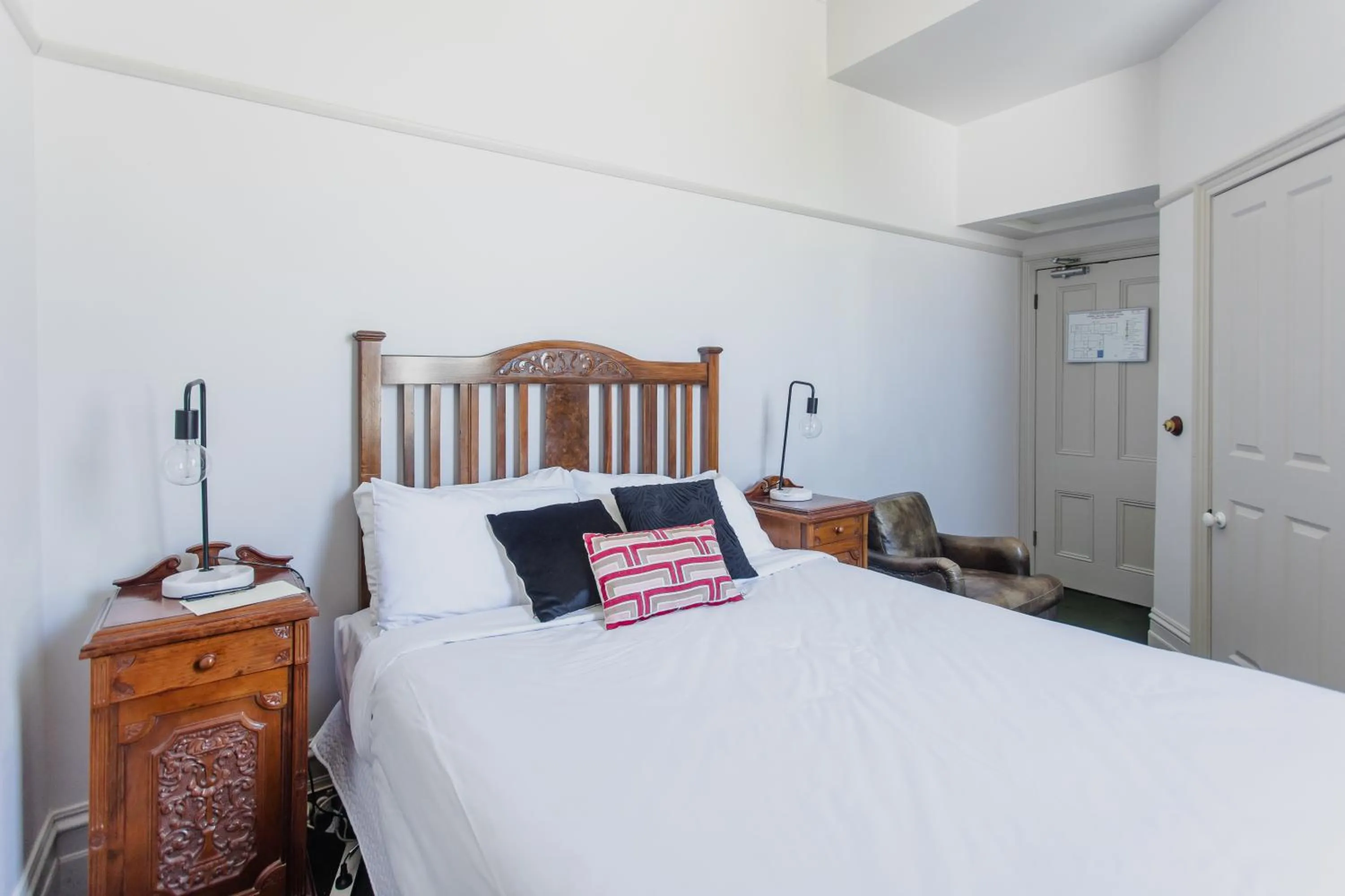 Bed in Yarra Valley Grand