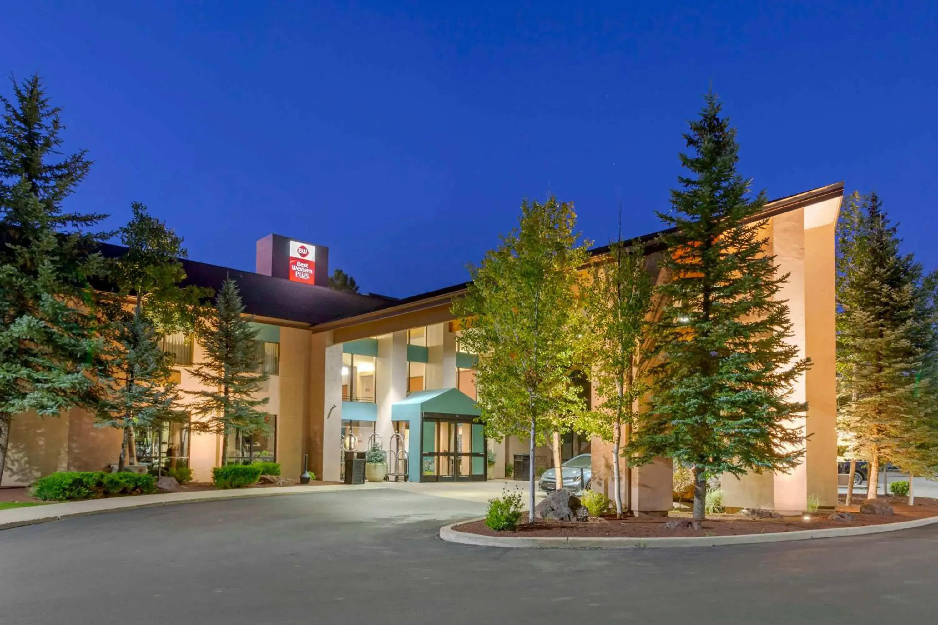 Property building in Best Western Plus Inn of Williams Property building in Best Western Plus Inn of Williams