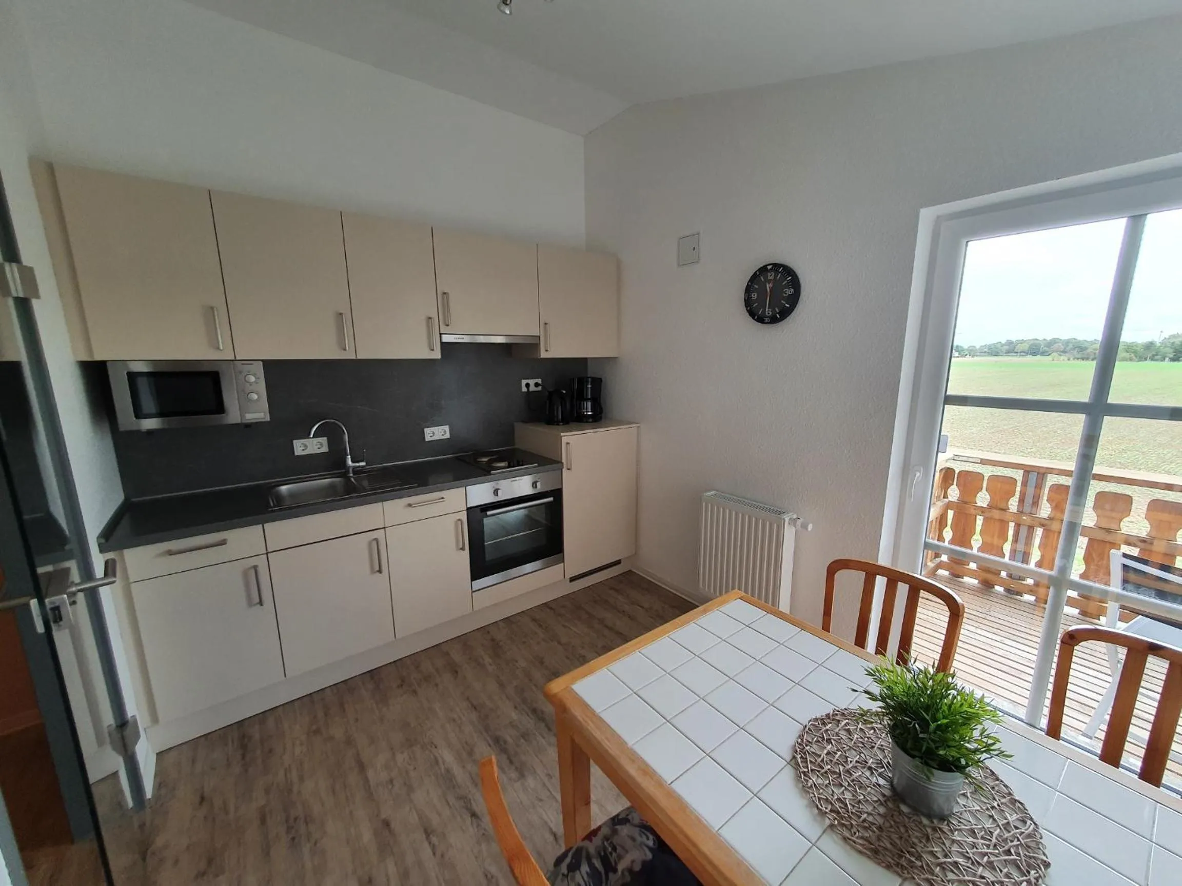 Kitchen or kitchenette in Gästehaus Ermen
