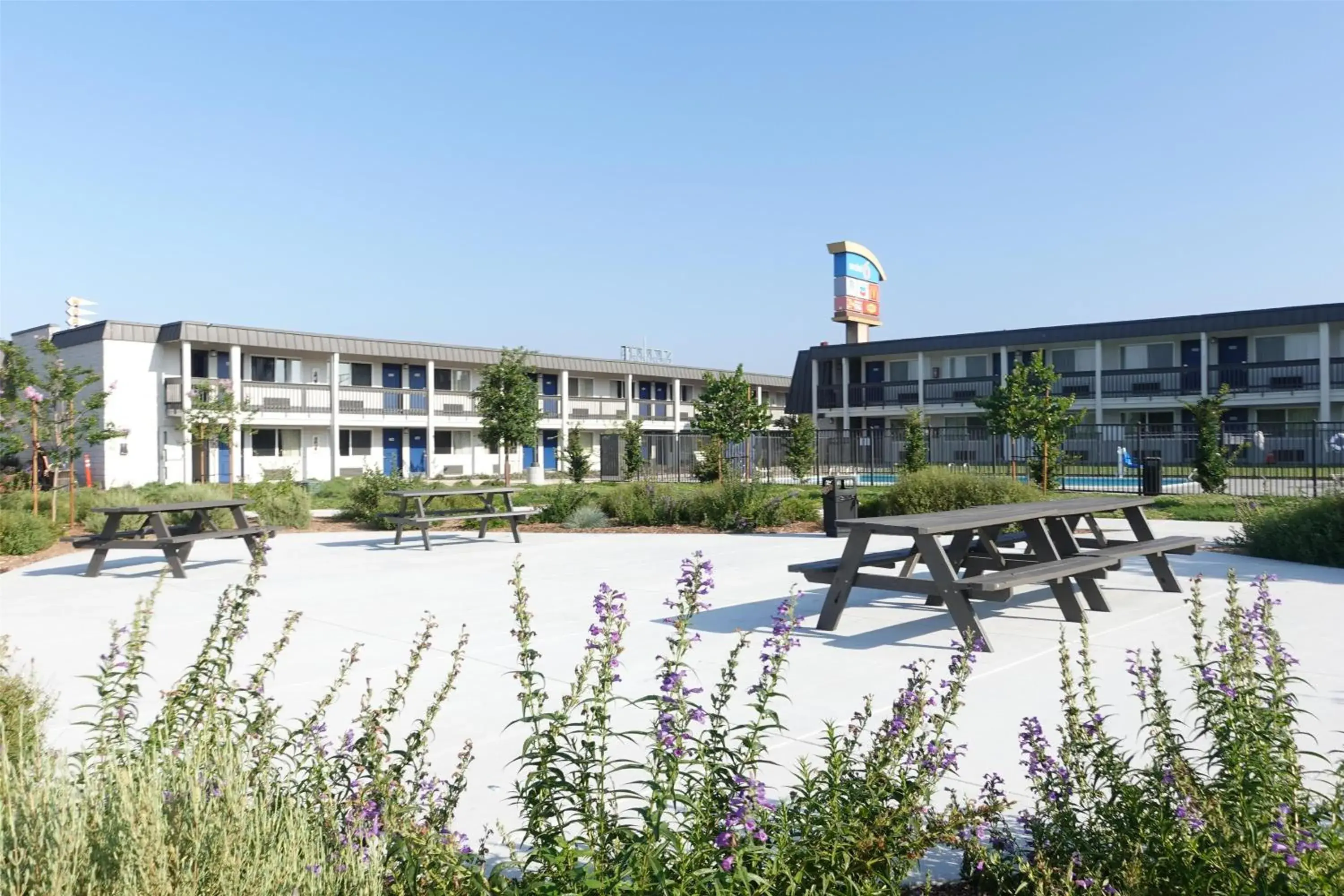 Property building in Motel 6-Claremont, CA Property building in Motel 6-Claremont, CA