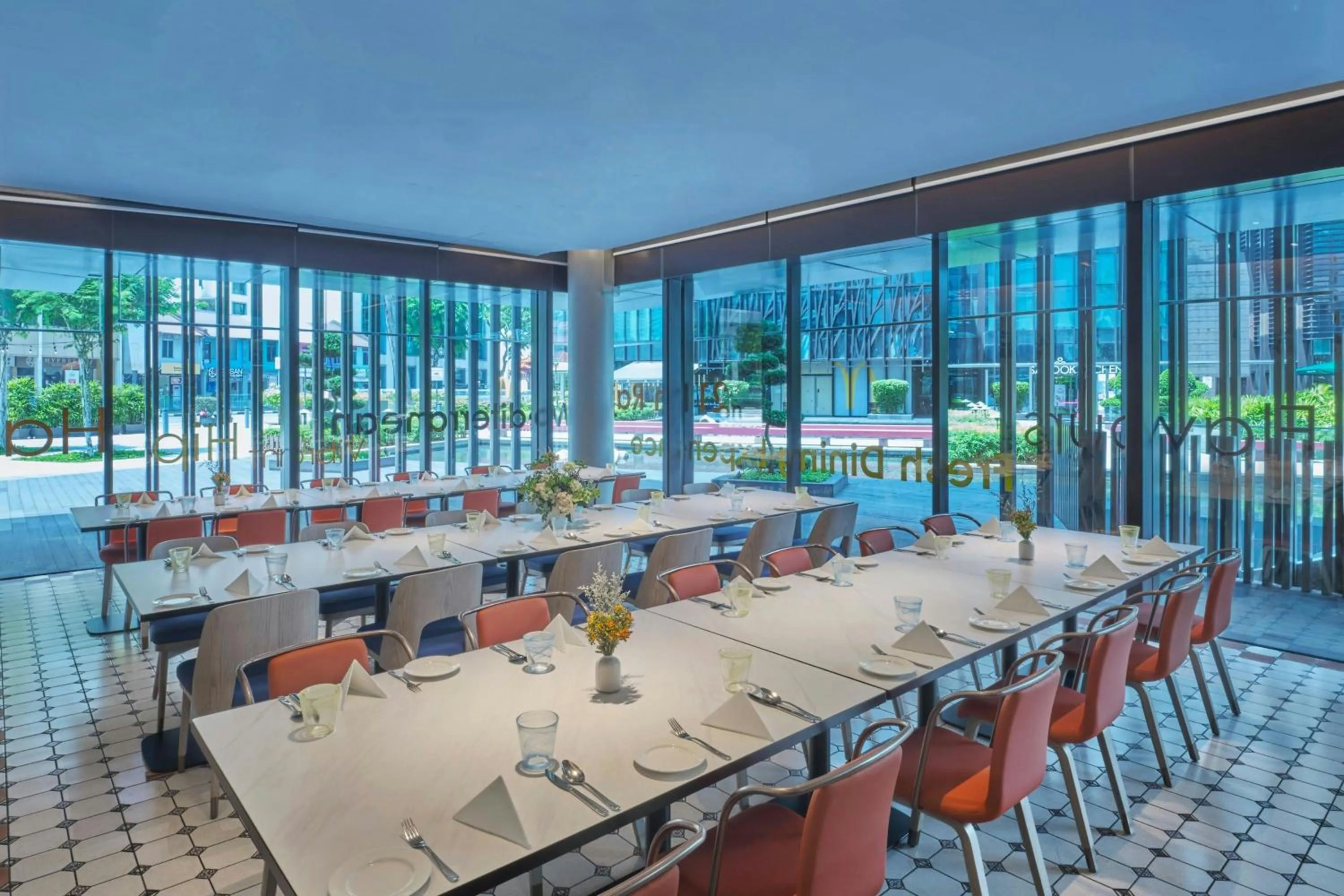 Restaurant/places to eat in Aloft Singapore Novena