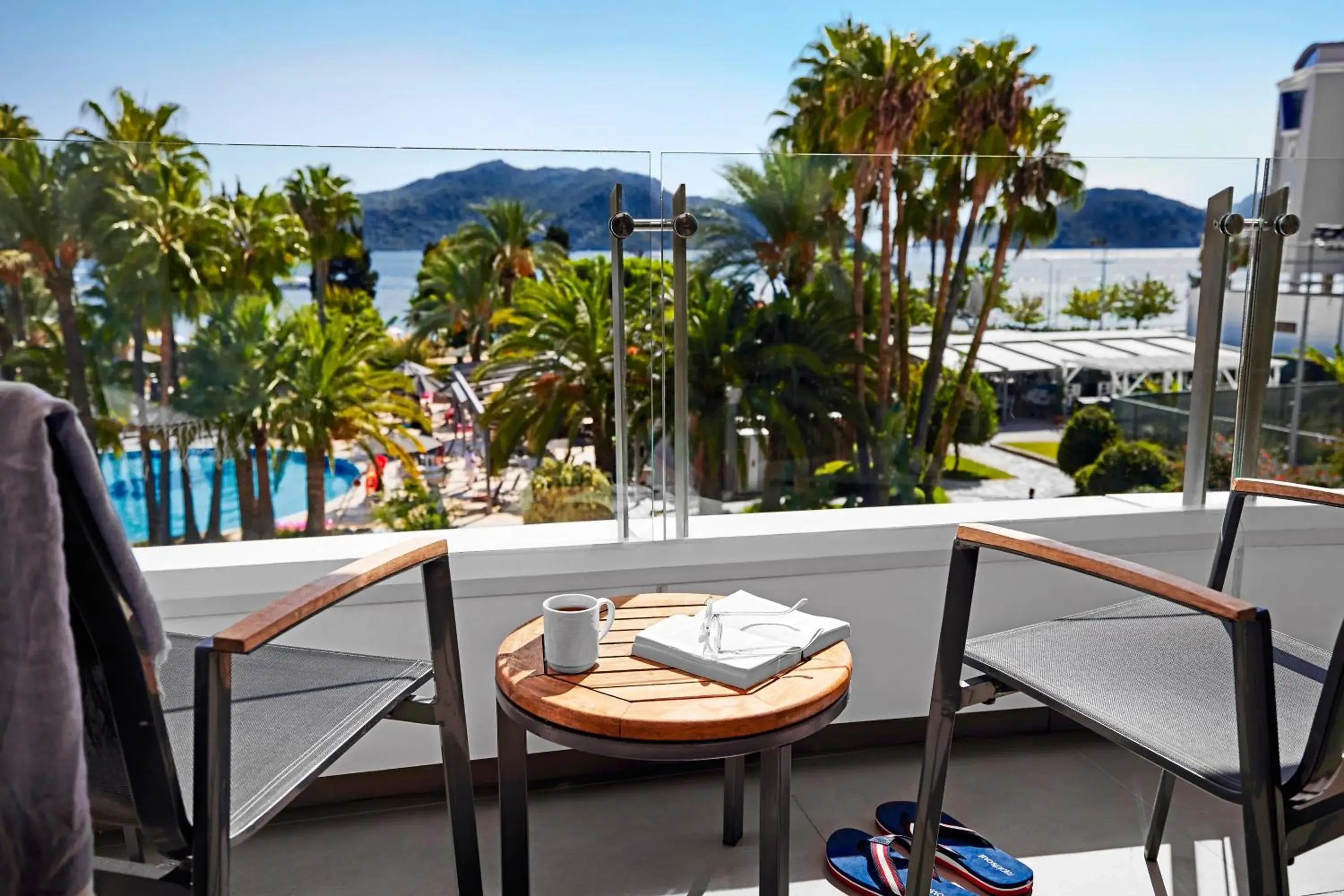 Suite with Sea View in TUI BLUE Grand Azur Suite with Sea View in TUI BLUE Grand Azur