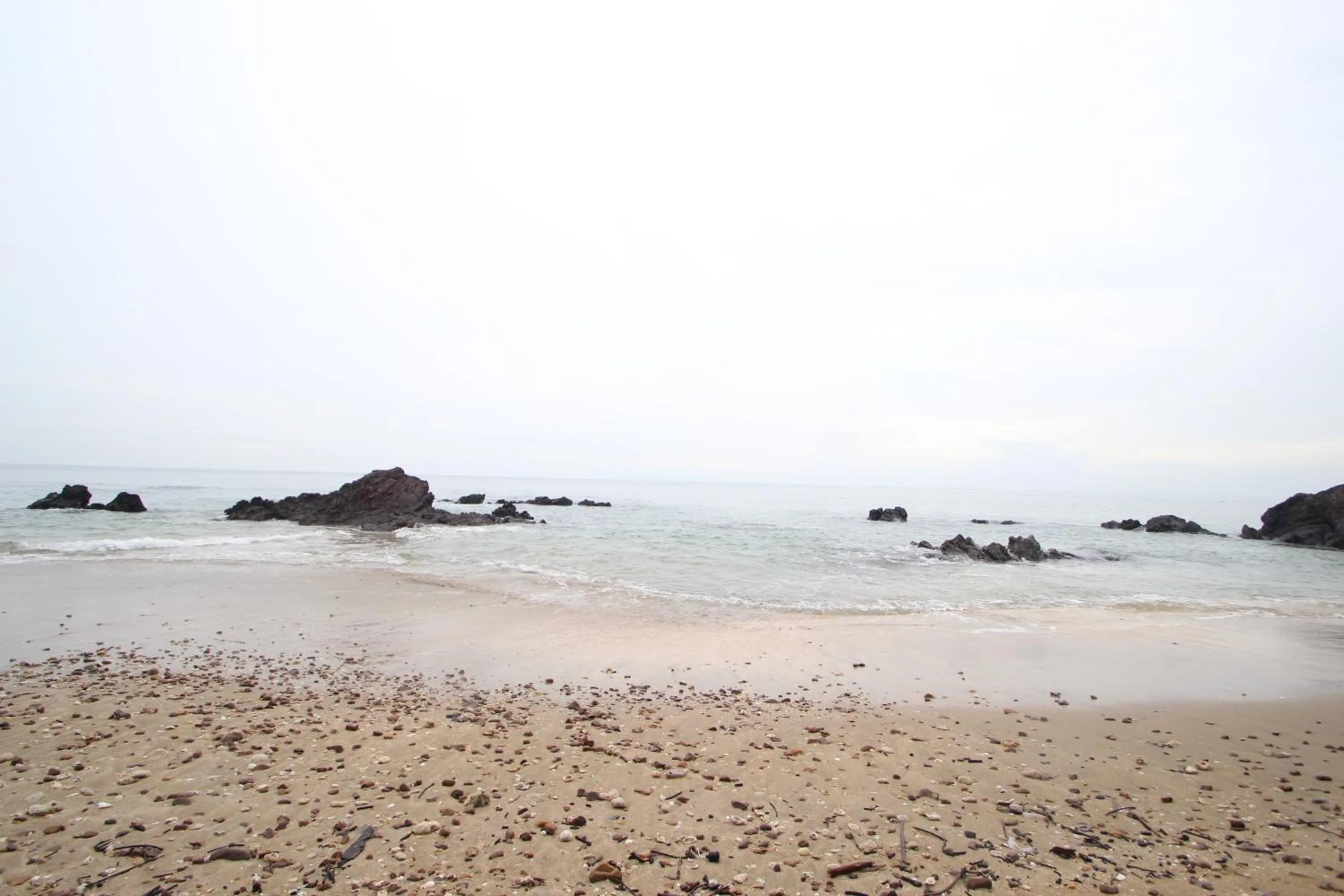 Beach in Horizon Beach Resort Koh Jum