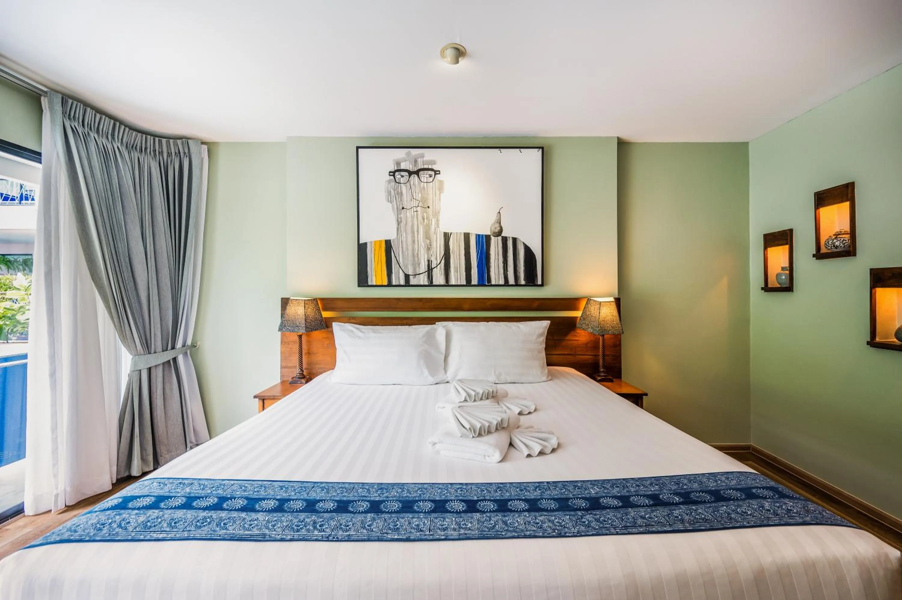 Bed in CC's Hideaway Kata - SHA Plus