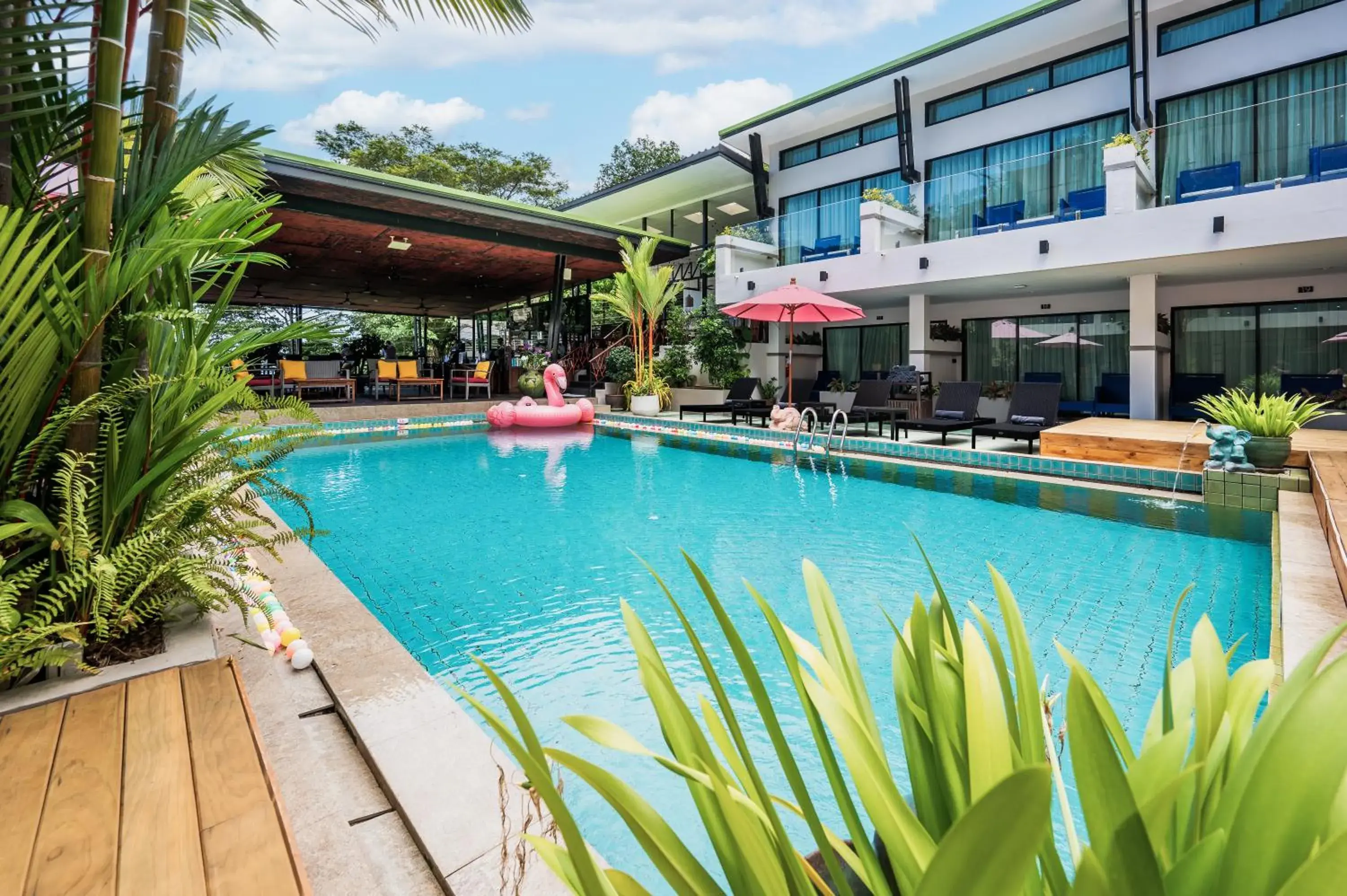 Property building in CC's Hideaway Kata - SHA Plus Property building in CC's Hideaway Kata - SHA Plus