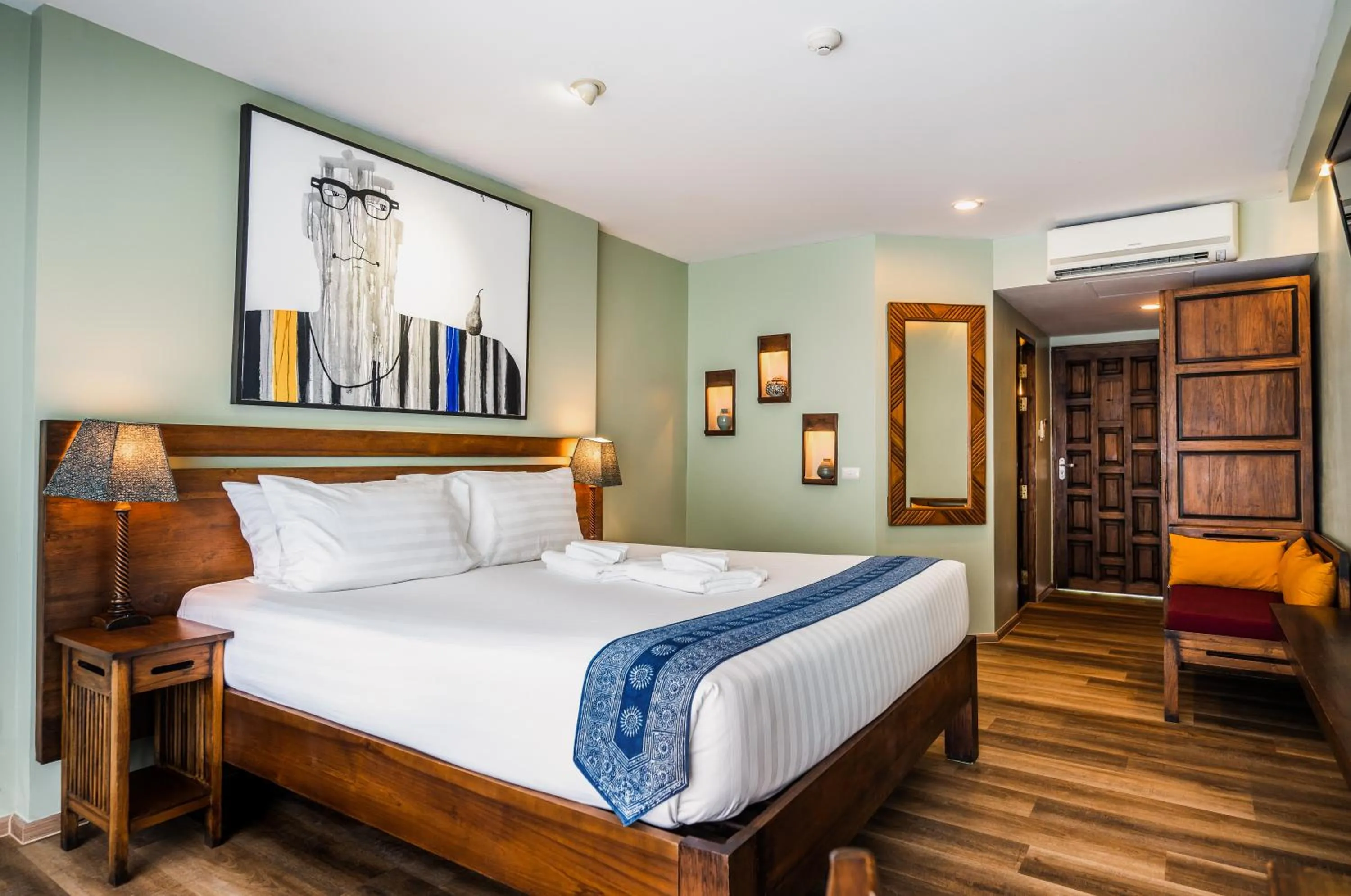 Bed in CC's Hideaway Kata - SHA Plus