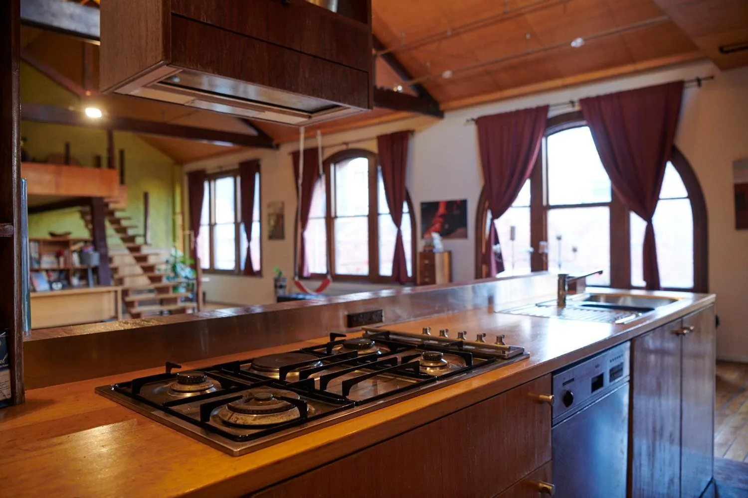 Central City Warehouse Apartment
